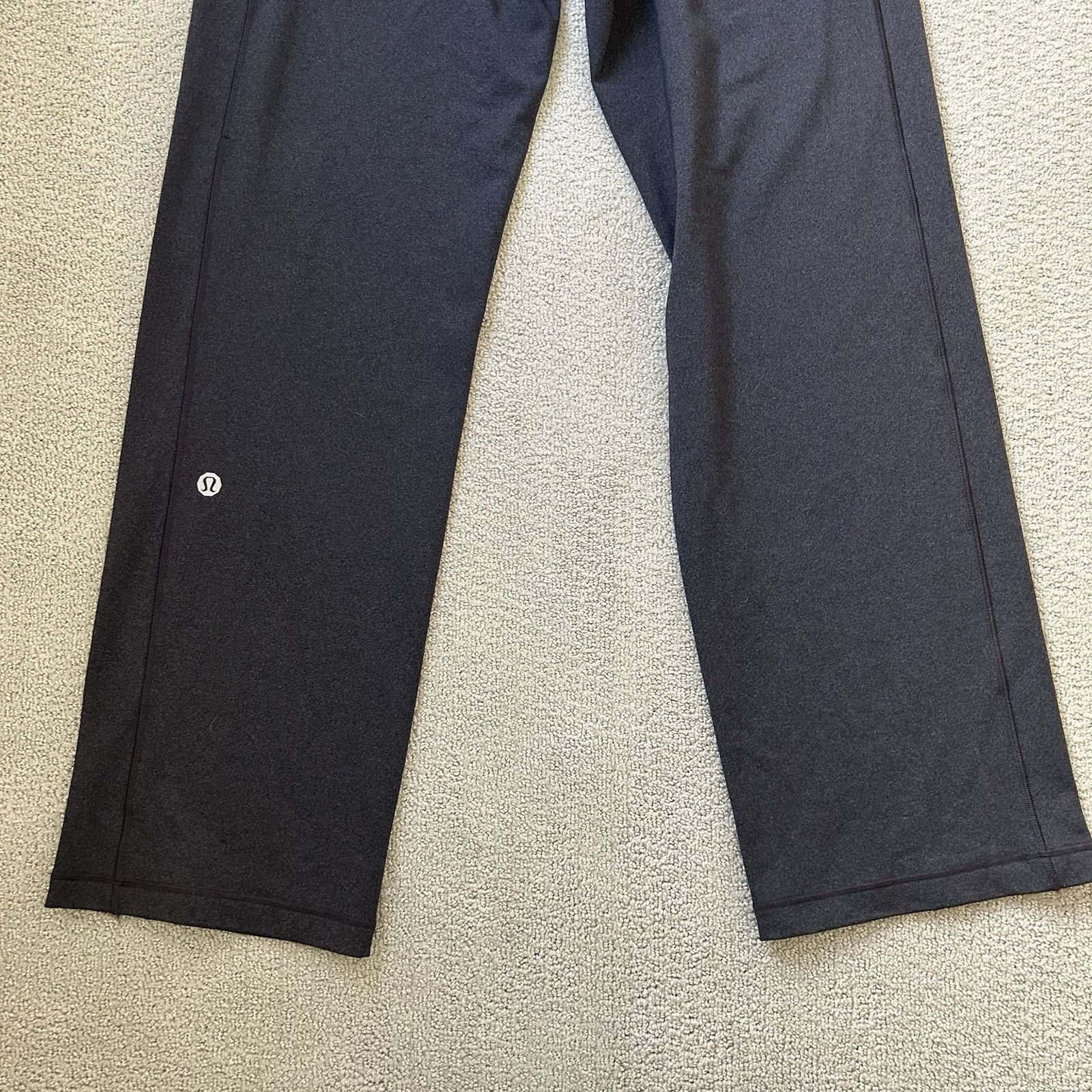 Lululemon Lululemon Mens Gray Jogger Pants Drawstring Zip Pockets Tape Size US 40 / EU 56 - 7 Thumbnail