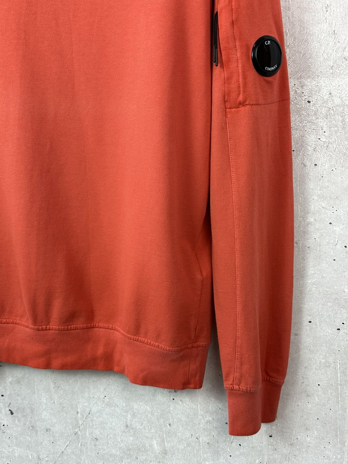C.P. Company C.P. Comany Re-colour Orange Cotton Long Sleeve With Lens Size US L / EU 52-54 / 3 - 5 Thumbnail