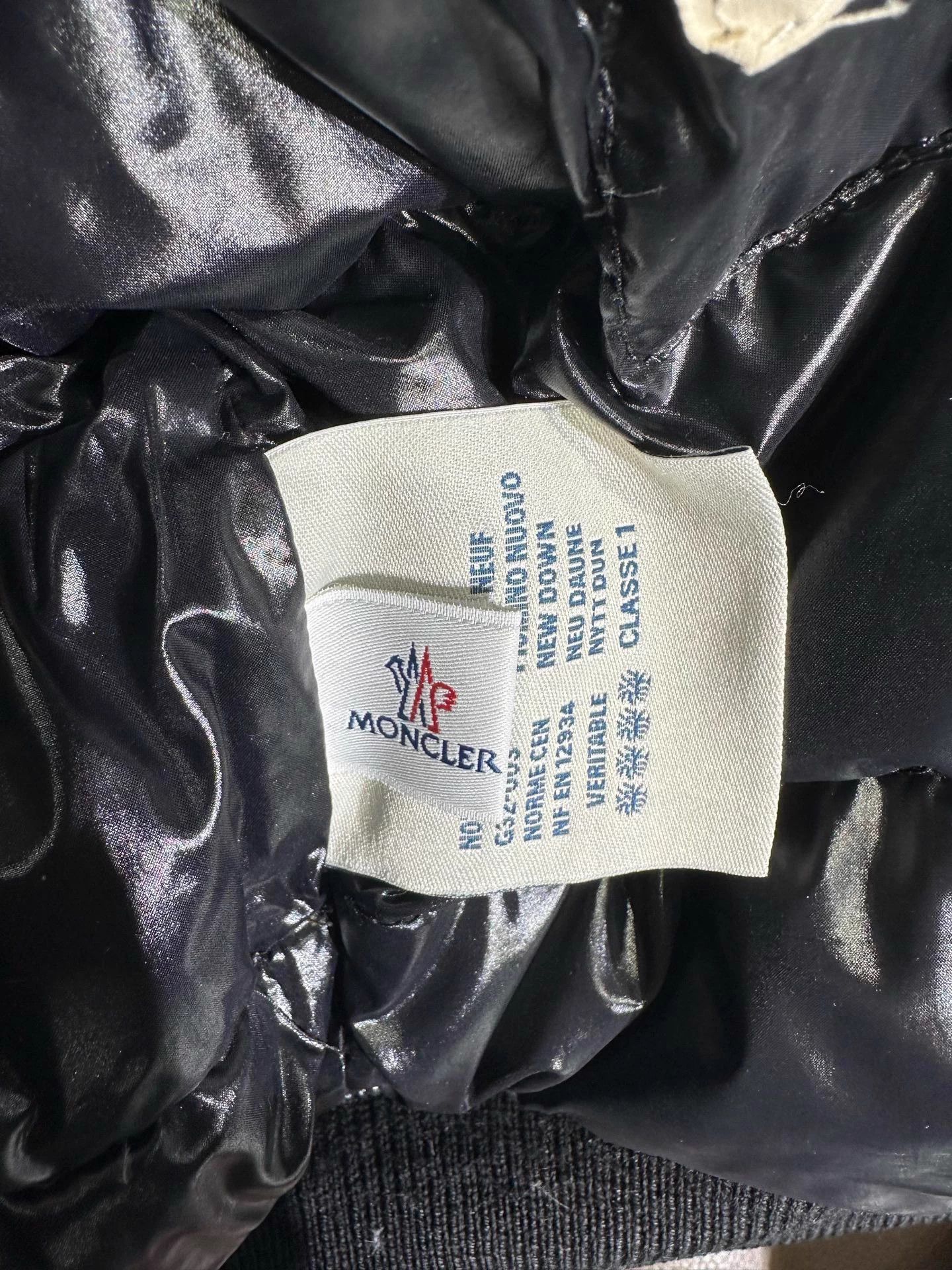 Moncler Moncler Olive Green Checkered Down Jacket Size 2 Size US M / EU 48-50 / 2 - 5 Thumbnail