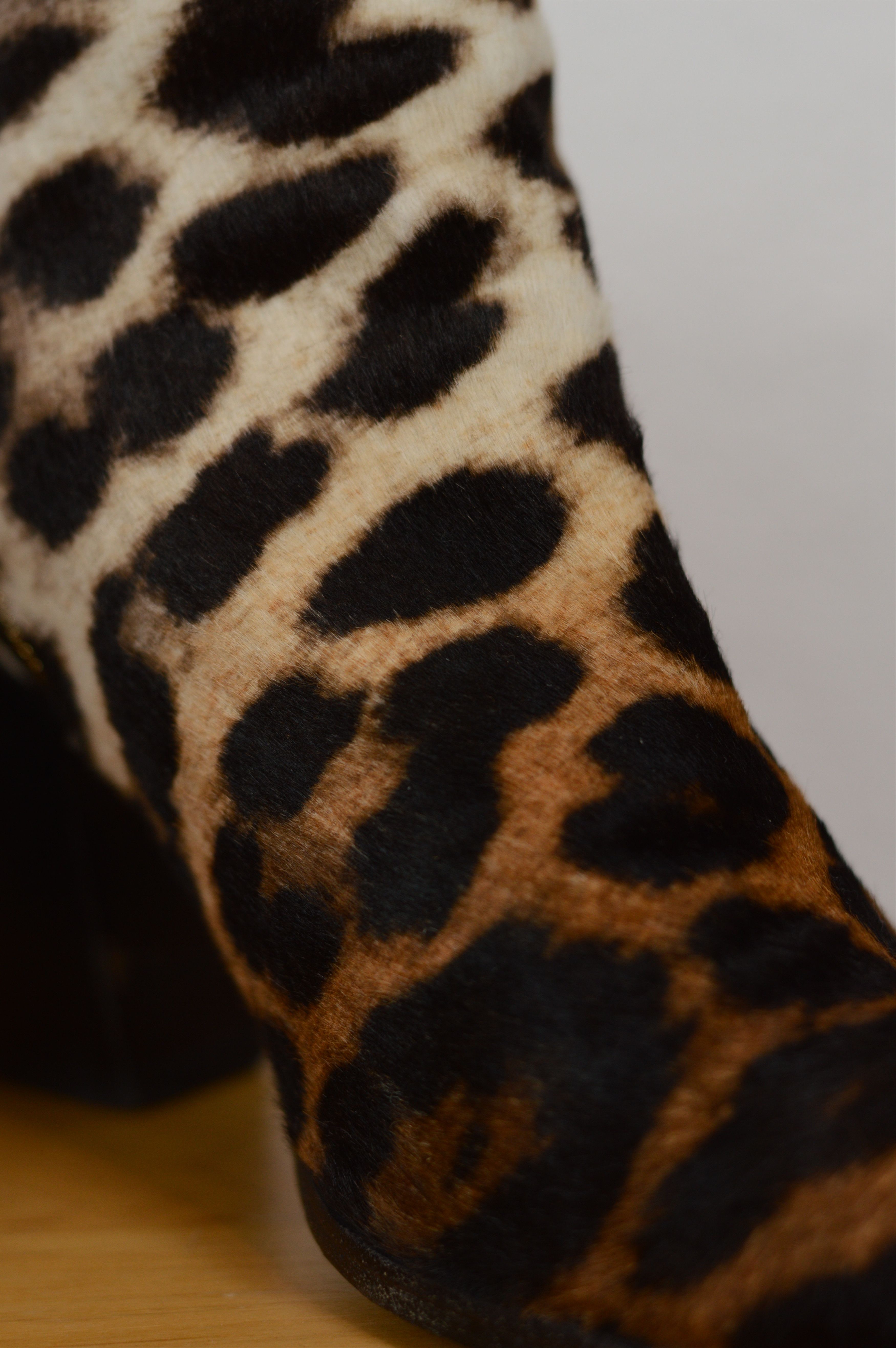 Giuseppe Zanotti Giuseppe Zanotti Leopard Print Hair Ankle Boots Size US 8 / IT 38 - 6 Thumbnail