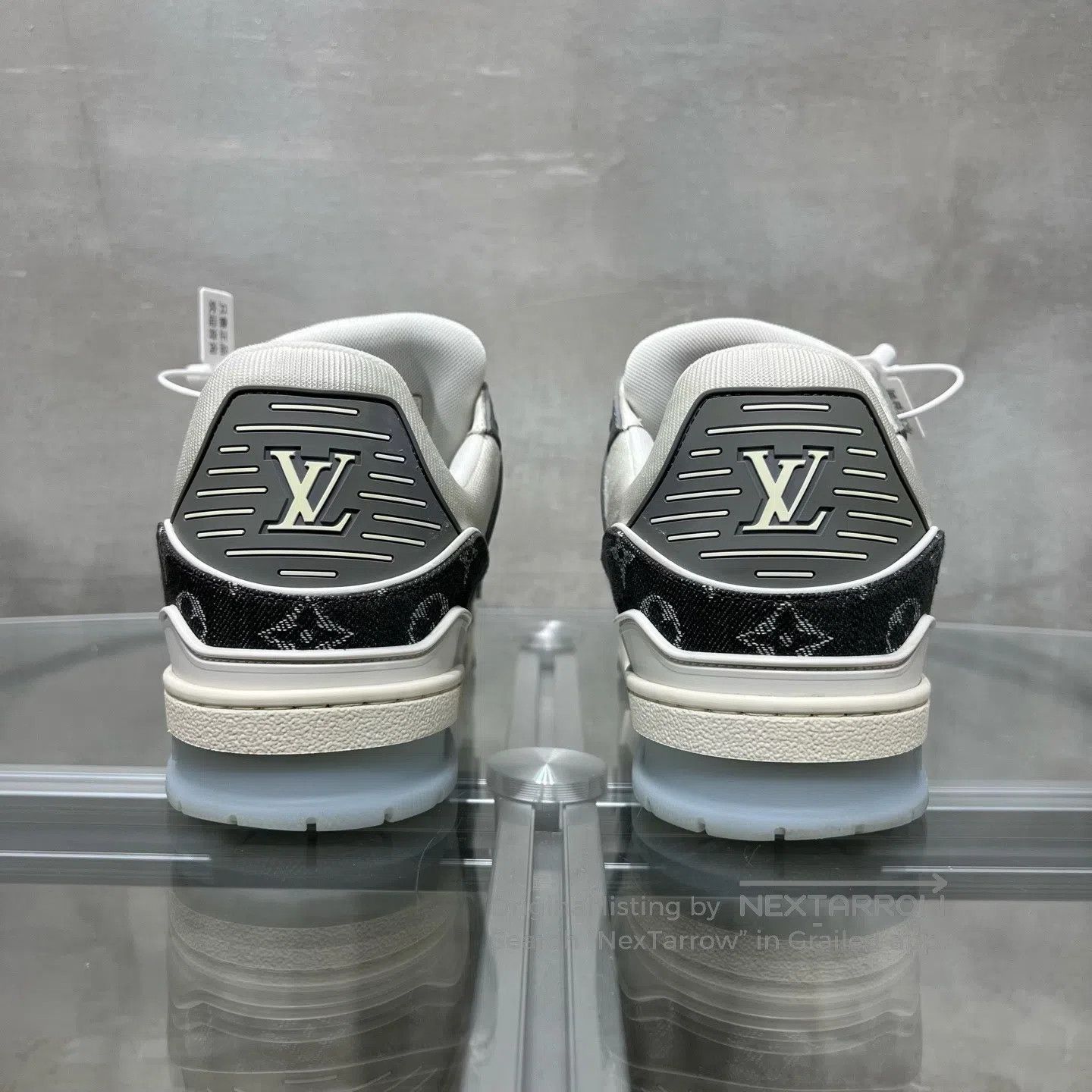 Louis Vuitton Louis Vuitton Trainer Gray-and-White Jeans shoes Size US 8 / EU 41 - 6 Thumbnail