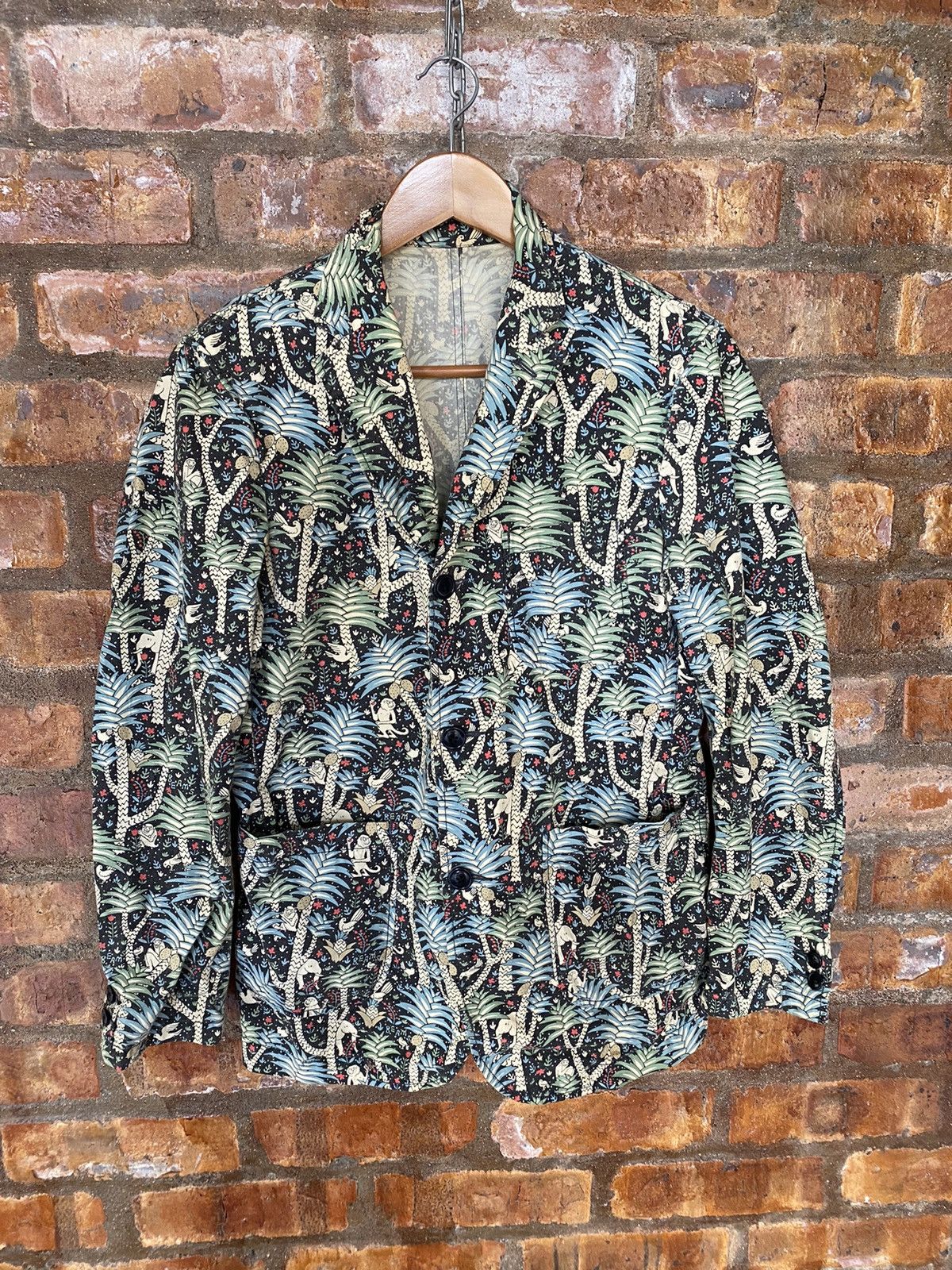 Beams Plus 2000s Beams Multi pop animal jungle print light jacket Size US S / EU 44-46 / 1 - 2 Thumbnail