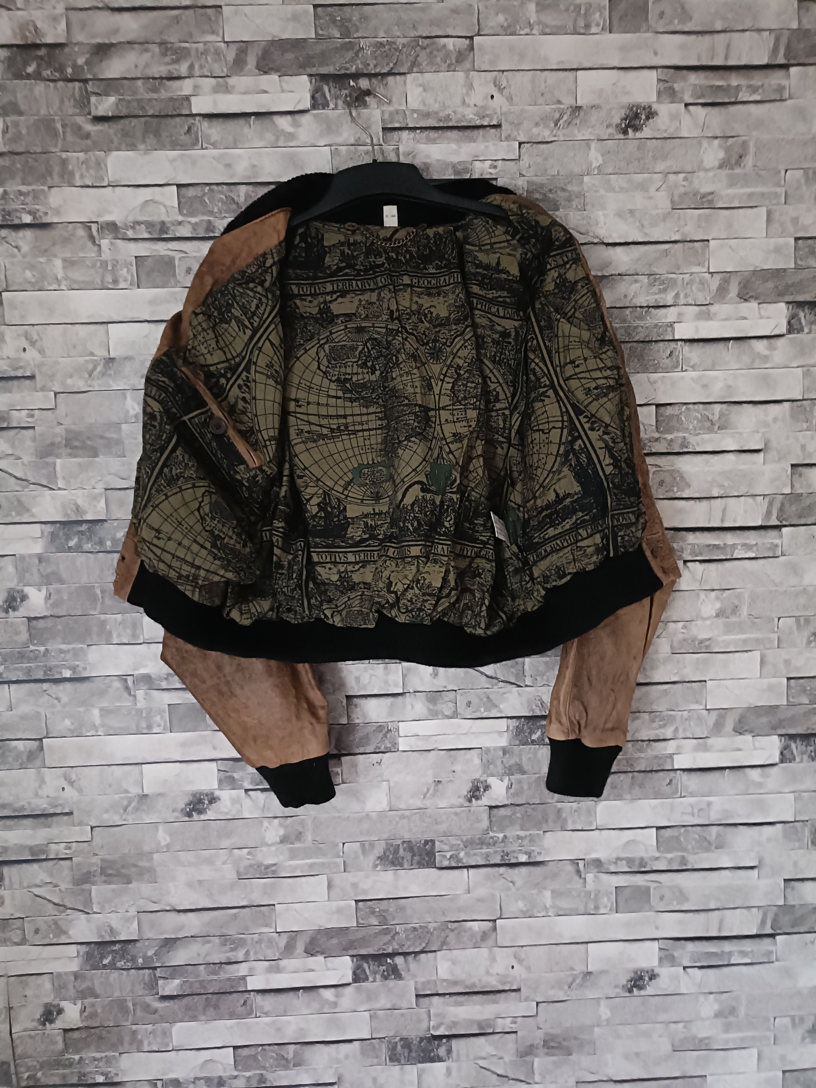 Vintage Vintage militaires equipment bomber leather jacket Size XL / US 12-14 / IT 48-50 - 2 Thumbnail
