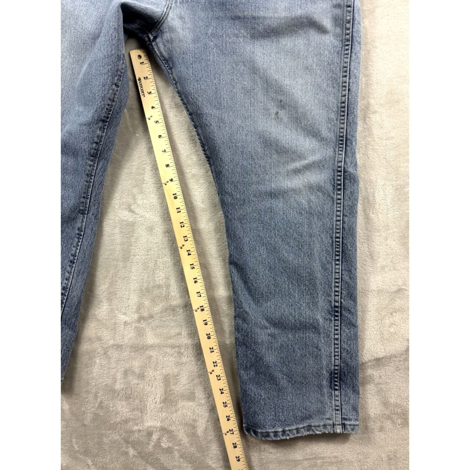 Wrangler Wrangler 47 Advanced Comfort Jeans Mens Regular Straight Light Wash Denim 40x30 Blue Medium Wash 5-Pocket Cowboys & Western Size US 40 / EU 56 - 7 Thumbnail