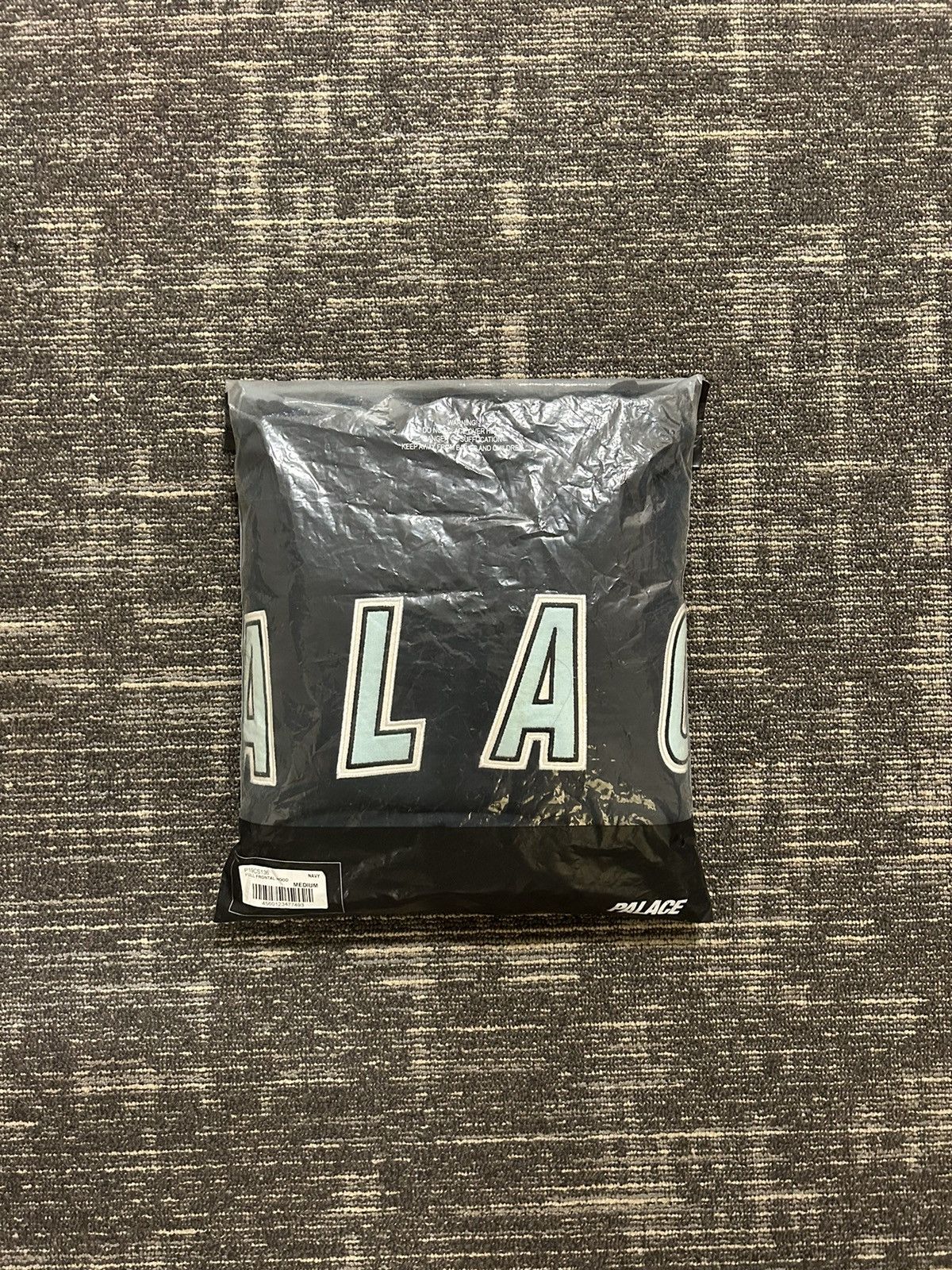 Palace Palace Full Frontal Hood Navy Size US M / EU 48-50 / 2 - 4 Thumbnail