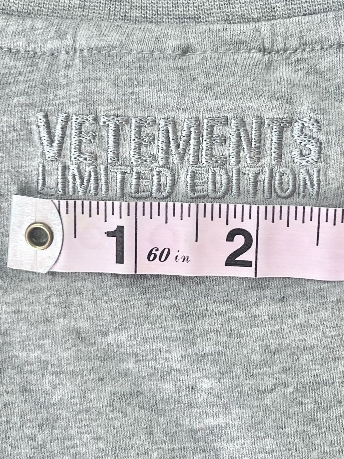 Vetements ❤️‍🔥 2018 I LIKE LONG WALKS - LONELY HEARTS / WANT TO DATE ME? Size US L / EU 52-54 / 3 - 16 Thumbnail