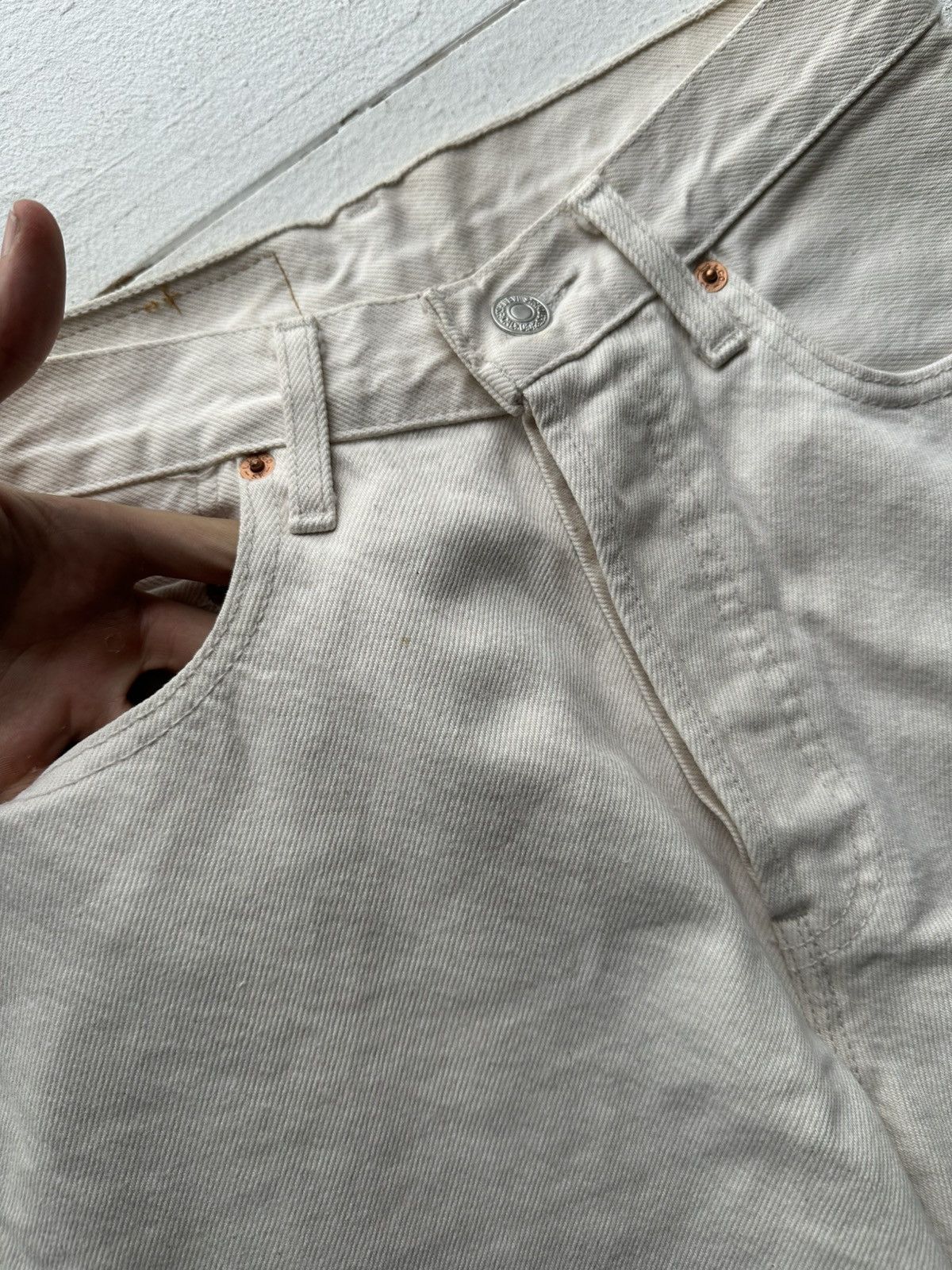 Levi's WHITE🚨Vintage 90s Levis Jeans 597 02 y2k Denim Size US 28 / EU 44 - 20 Thumbnail