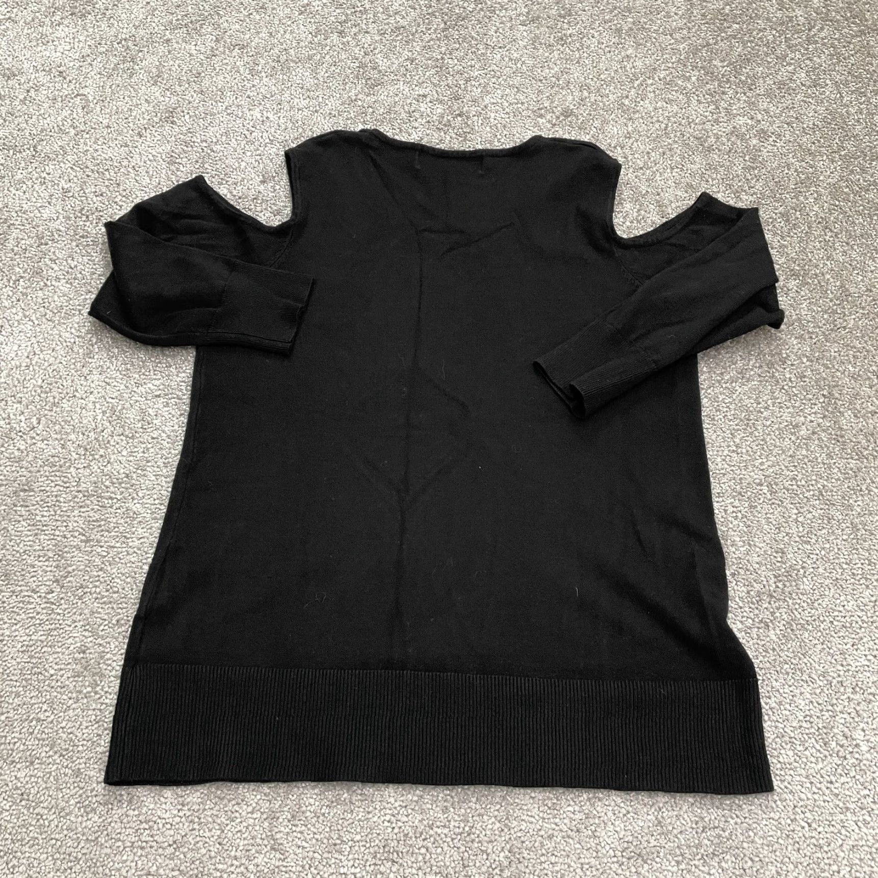 Vintage Time And True Sweater Womens Small Black Cold Shoulder Sleeve Long Sleeve Knit Pullover Size S / US 4 / IT 40 - 2 Thumbnail