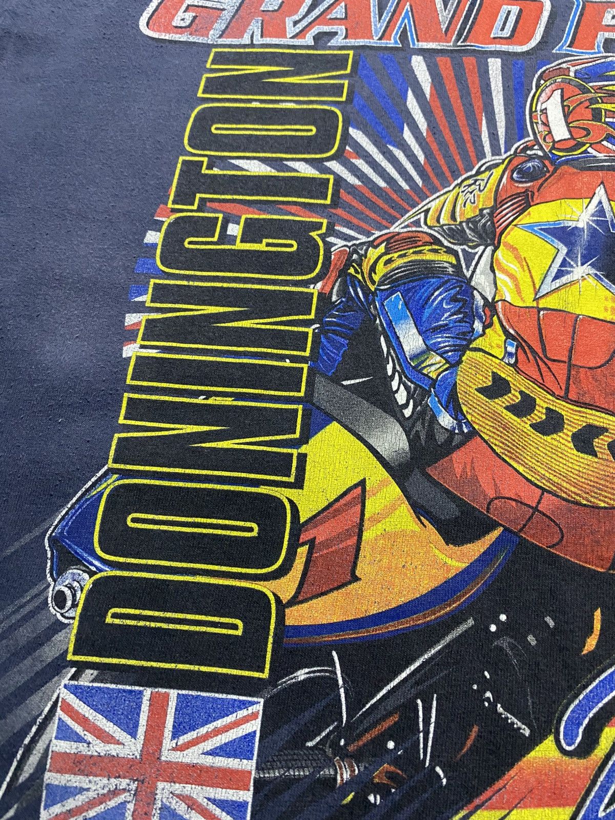 Vintage Vintage British Grand Prix 2002 motorcycle faded t shirt Size US L / EU 52-54 / 3 - 7 Thumbnail