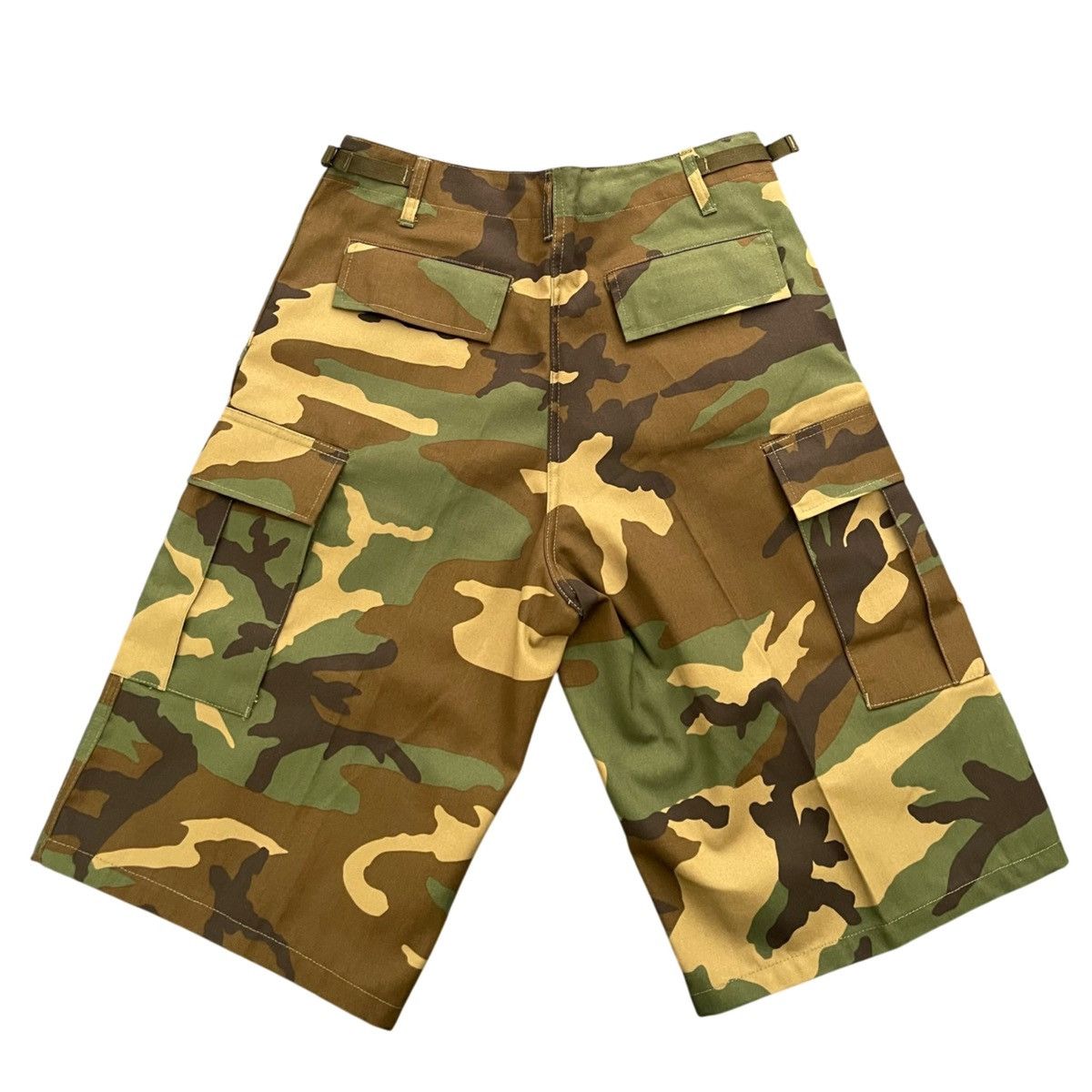 Japanese Brand Camo Shorts Jorts Style/length Size US 32 / EU 48 - 2 Thumbnail