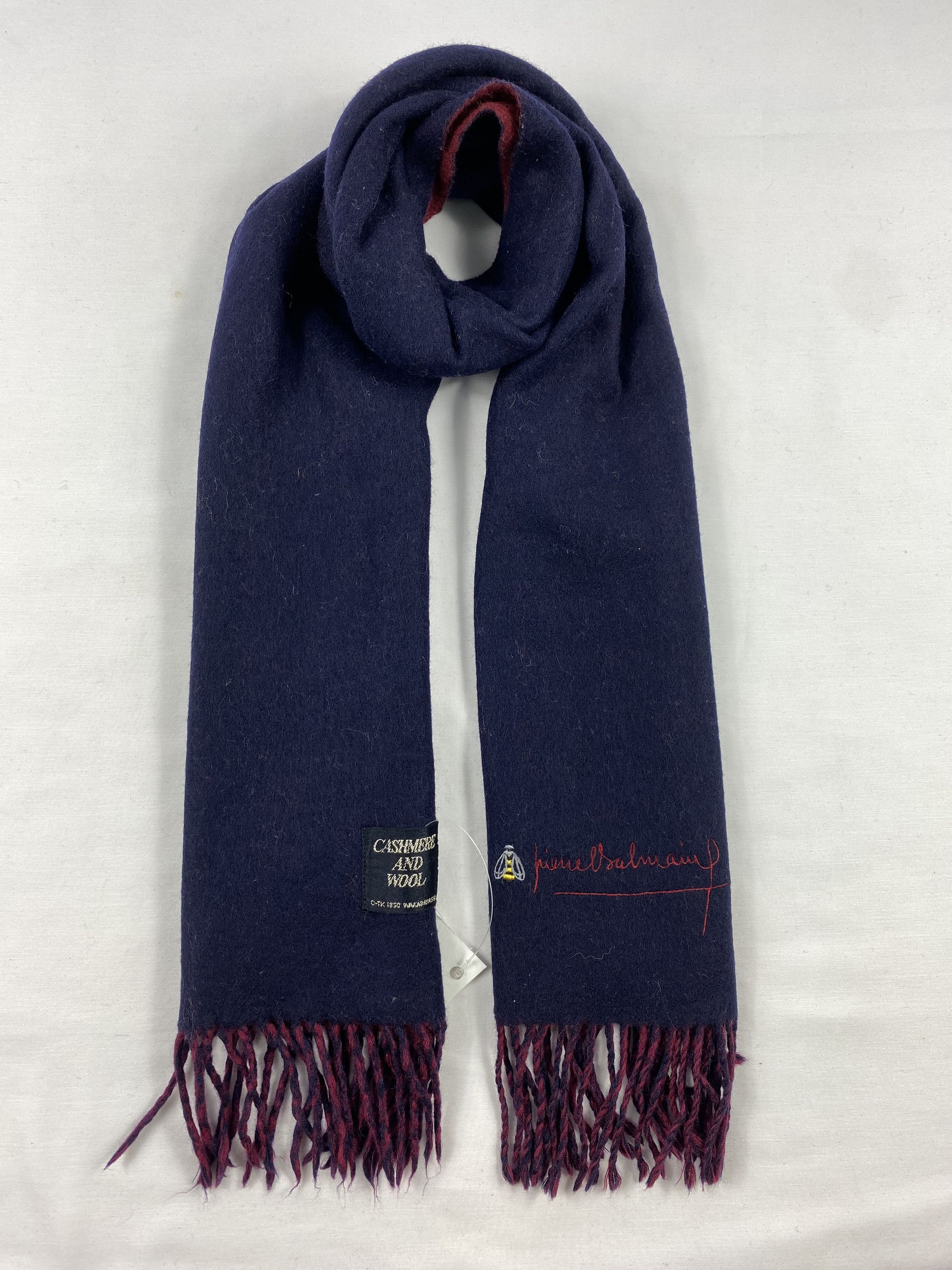 Pierre Balmain Pierre Balmain Scarf / Muffler / Neckwear Size ONE SIZE - 1 Thumbnail