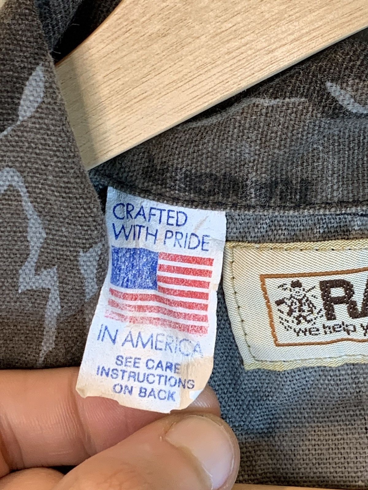 Vintage *RARE* Vintage 70’s Ranger Tiger Camo Button Jacket USA-Made Size US L / EU 52-54 / 3 - 7 Thumbnail