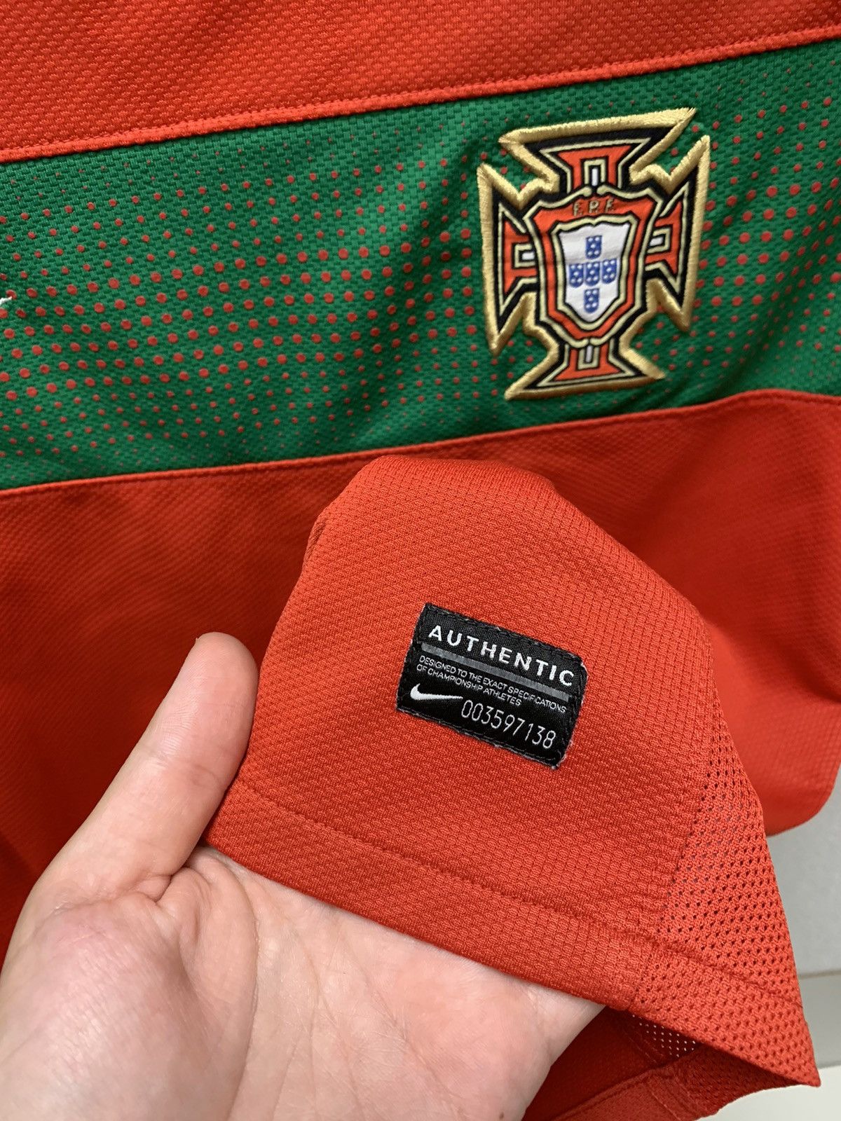 Nike Portugal nike soccer jersey fifa World Cup M-L Size US M / EU 48-50 / 2 - 6 Thumbnail
