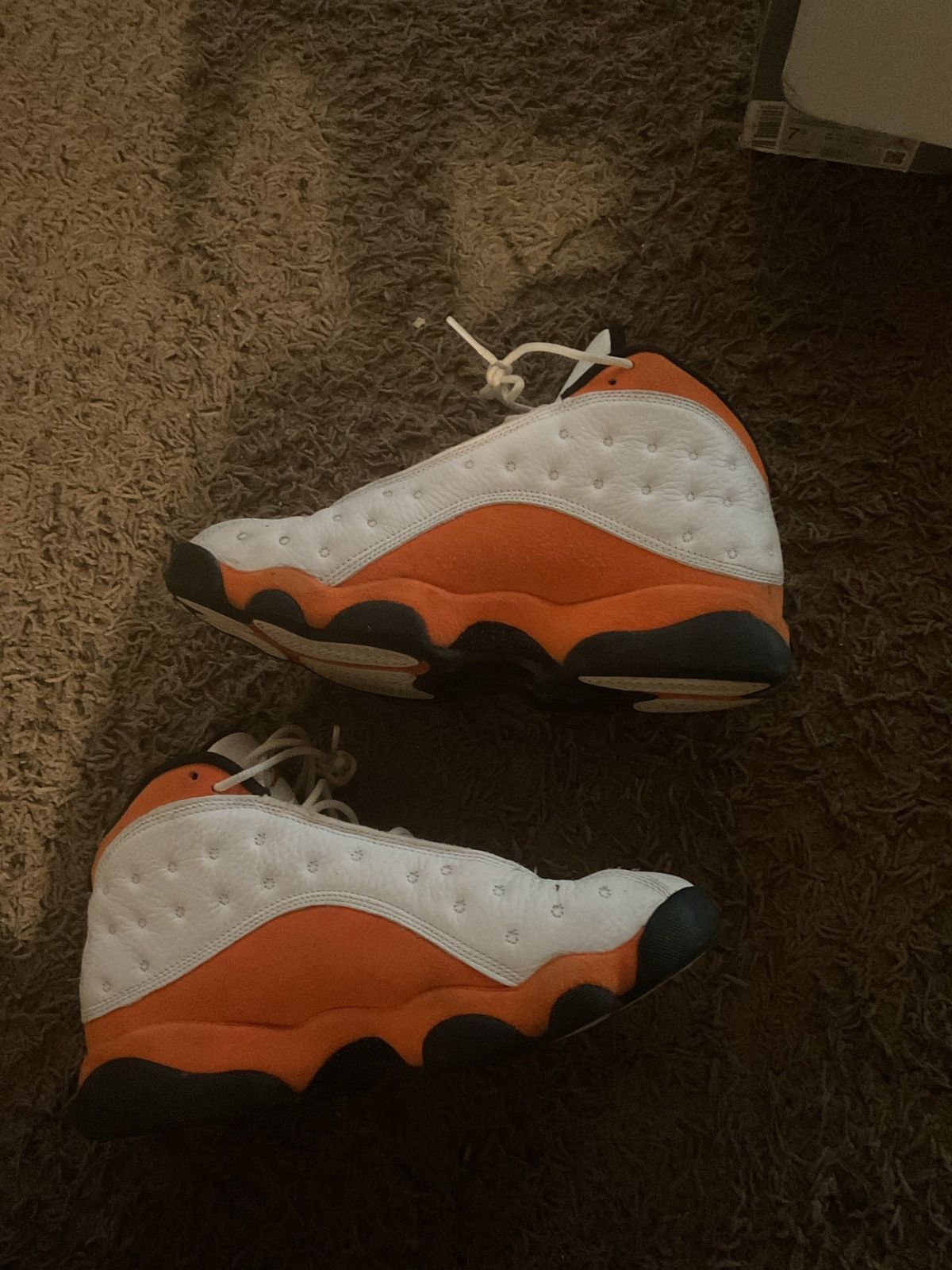 Jordan Brand Air jordan 13 retro starfish Size US 7.5 / EU 40-41 - 2 Thumbnail