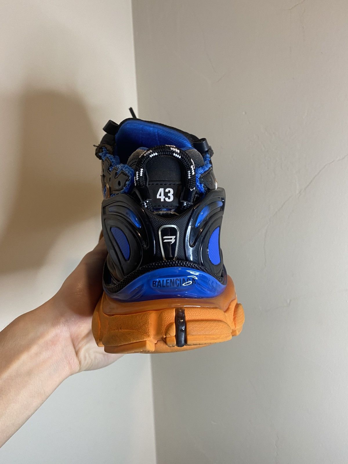 Balenciaga Balenciaga Runner ( size 43 EU | 10.5-11 US ) Size US 10 / EU 43 - 7 Thumbnail