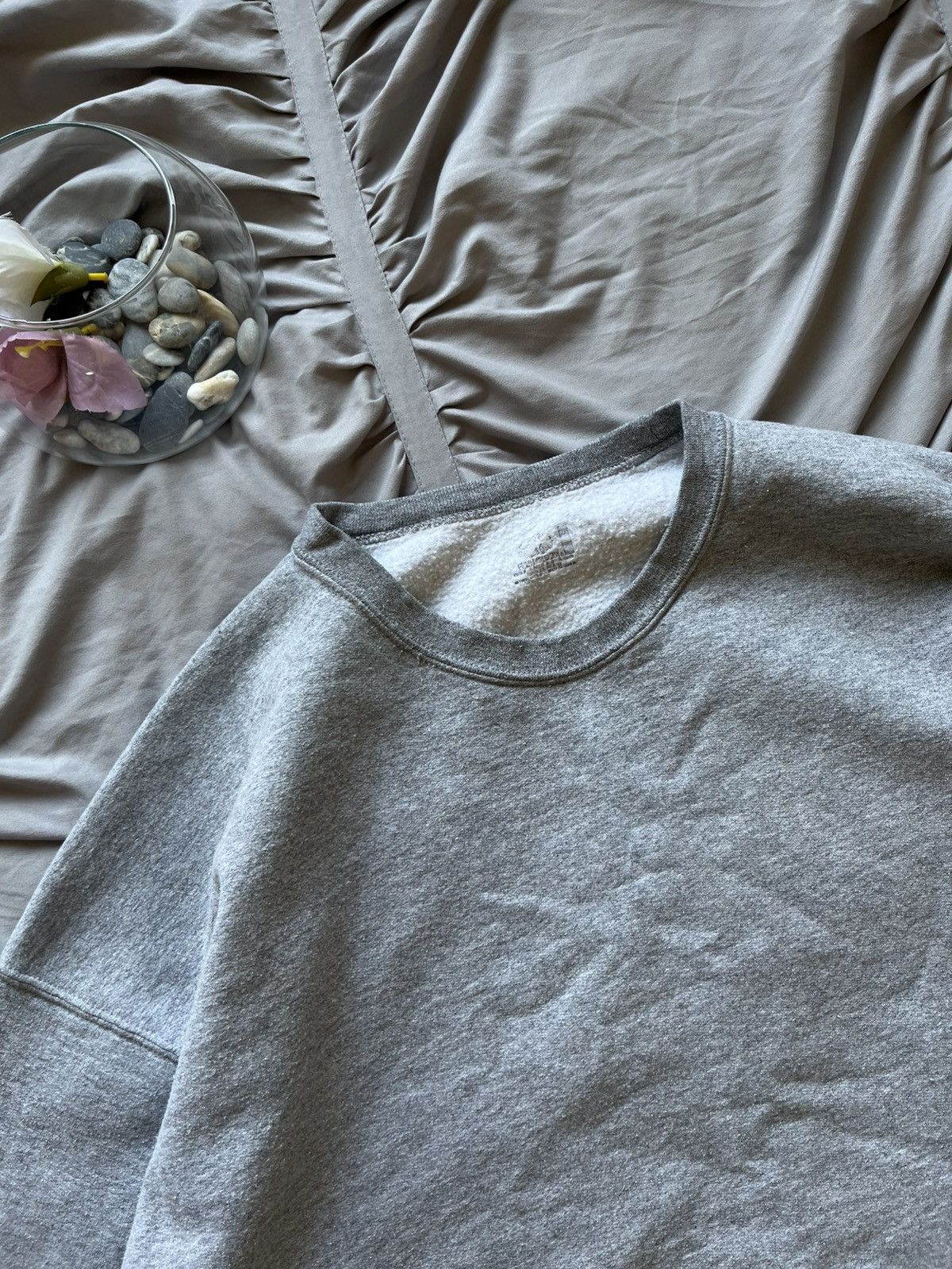 Japanese Brand Vintage Sweatshirt 1990s Rare Fruit of the Loom Japanese Size US XXL / EU 58 / 5 - 4 Thumbnail
