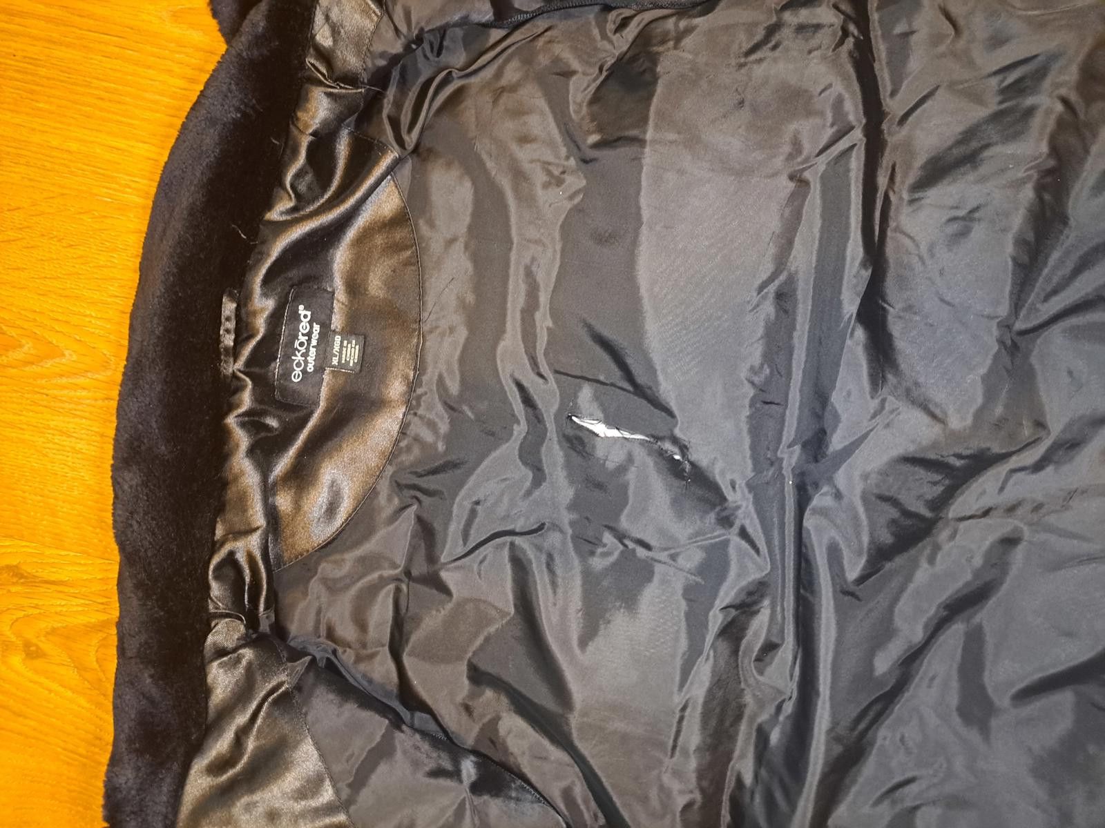 Other Ecko Red Vest Puffer Jacket Mens XL Black Embroidered Size US XL / EU 56 / 4 - 11 Thumbnail