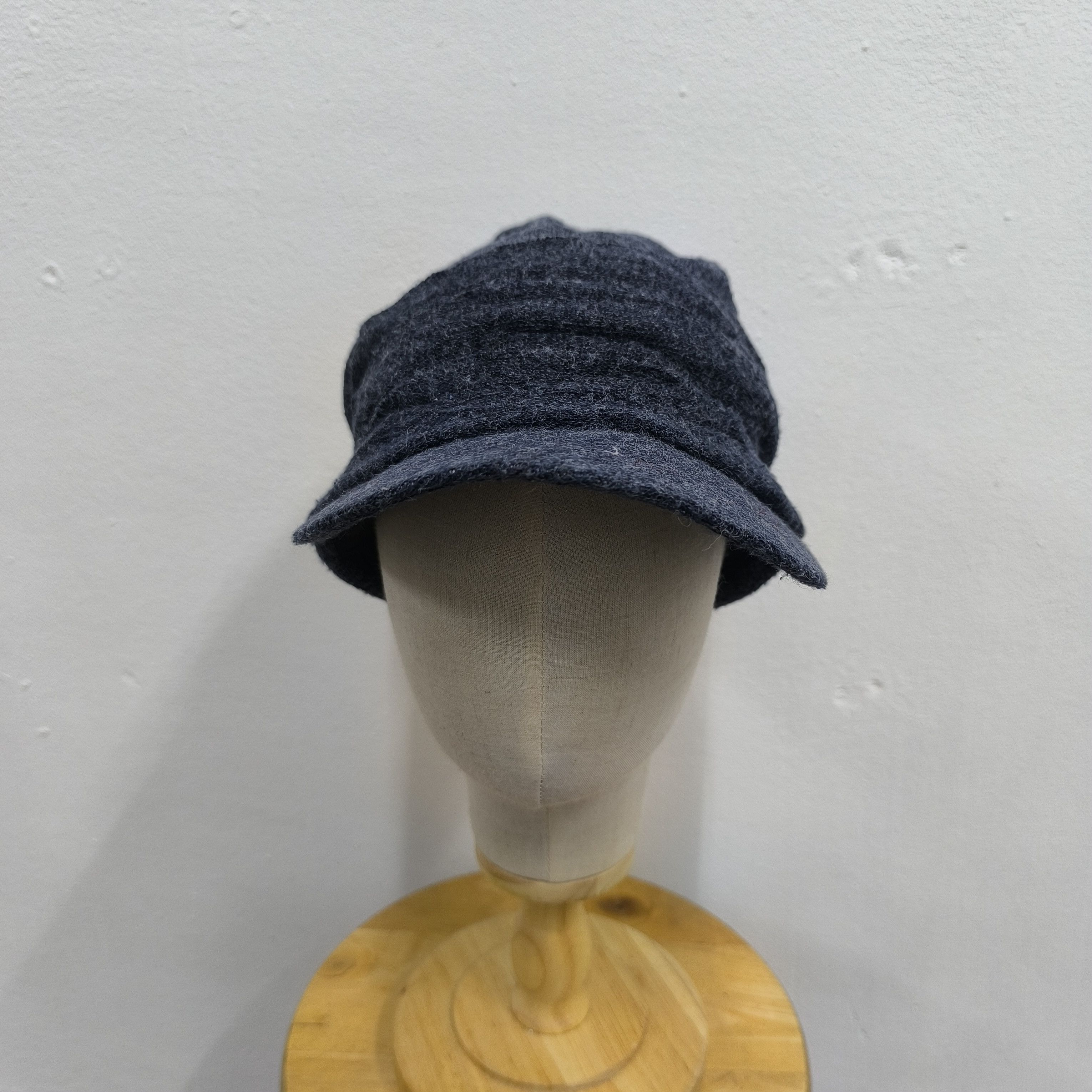 Japanese Brand ✨ Outdoor product patch visor beanie cap Size ONE SIZE - 2 Thumbnail