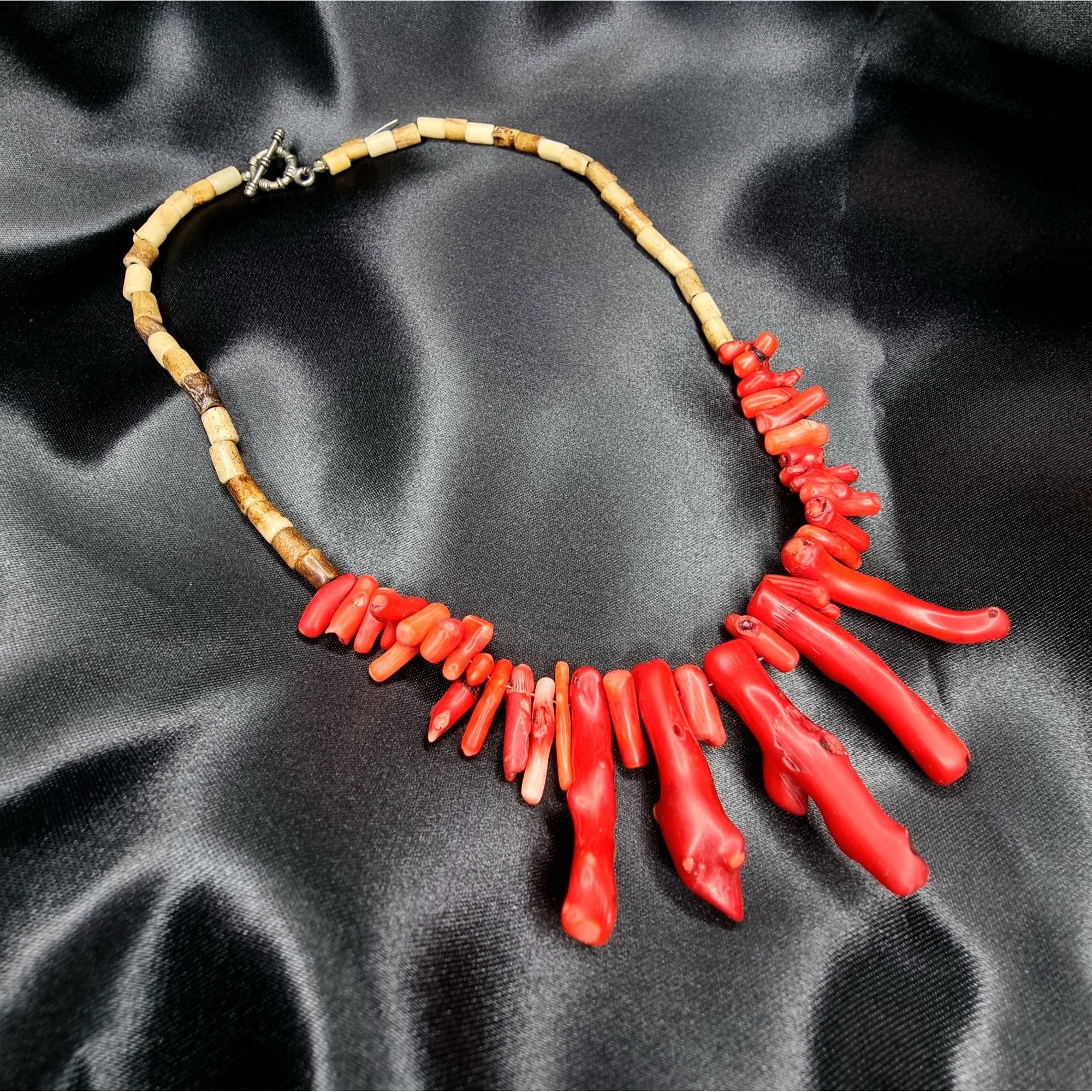 Genuine Coral Vintage Necklace With Unique Red Coral Branche