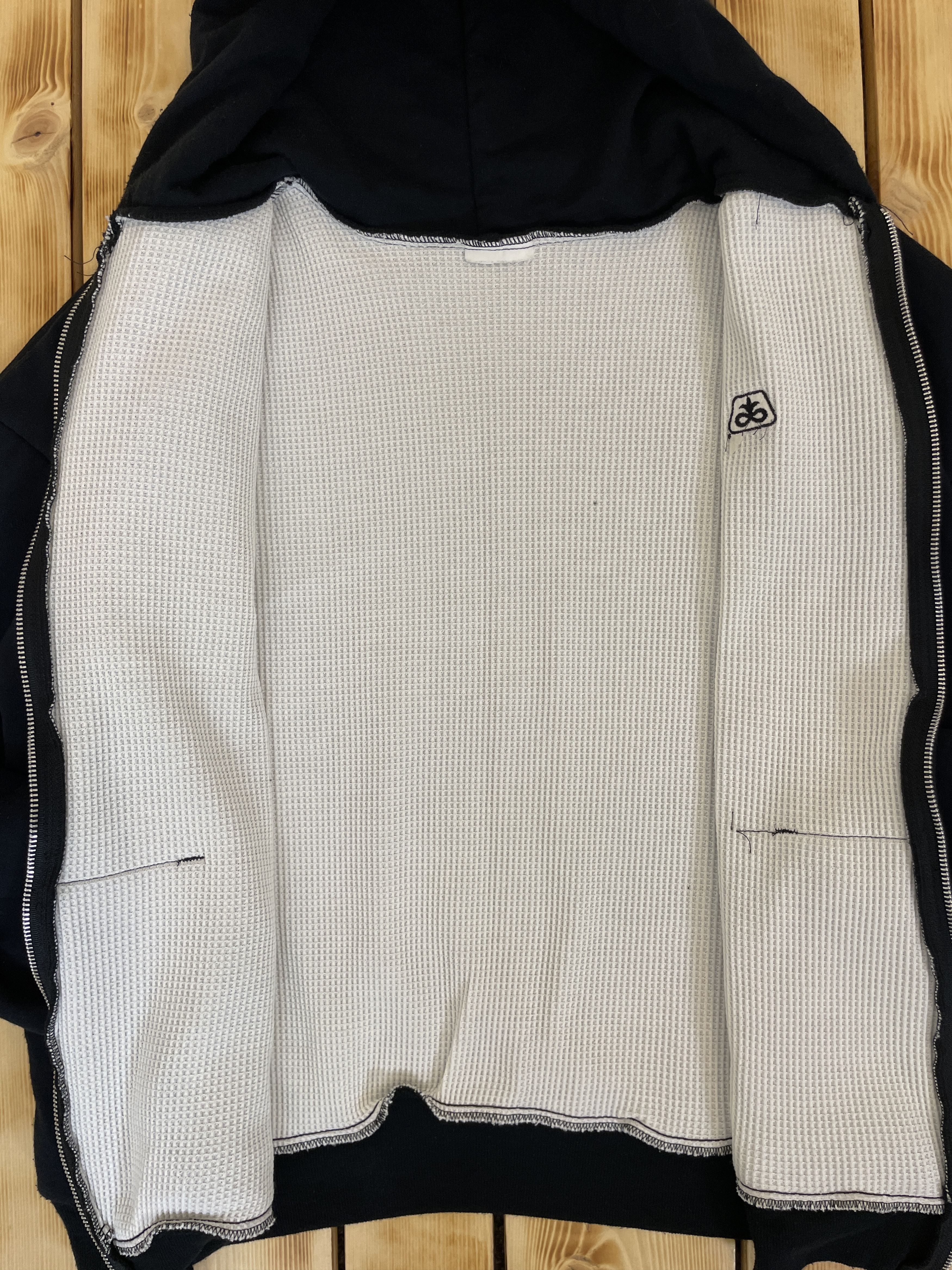 Other Vintage Basic Waffle Lined Black Zip Up Hoodie Size US L / EU 52-54 / 3 - 9 Thumbnail