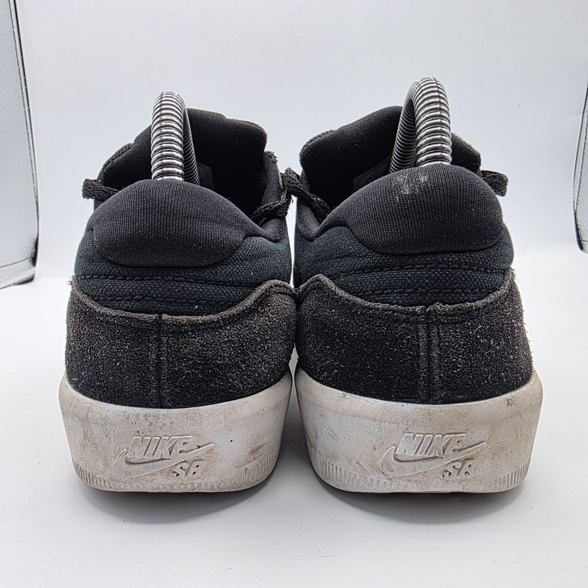 Nike Nike SB Force 58 Men Size 7 Black White Skateboard Skate Sho Size US 7 / EU 40 - 5 Thumbnail