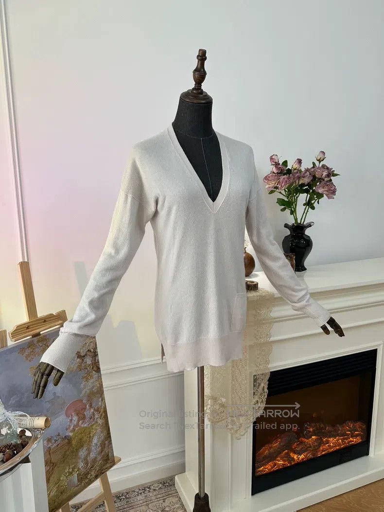 Hermes Hermes Letter H Cashmere Blended Slim Knit Long Sleeve, Ap Size XS / US 0-2 / IT 36-38 - 6 Thumbnail