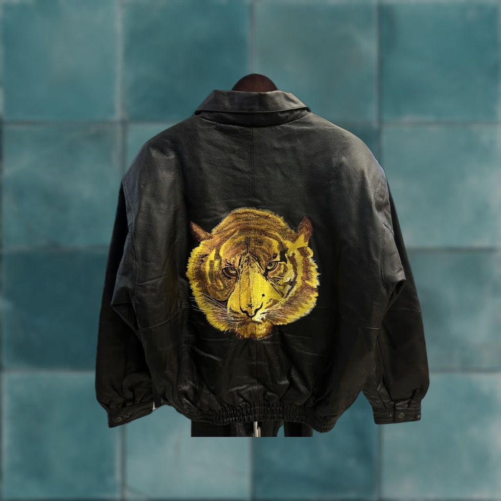 Vintage VINTAGE oscar piel Bengal tiger leather jacket Mens Medium NWT deadstock Black Zip Bomber Size US M / EU 48-50 / 2 - 1 Thumbnail