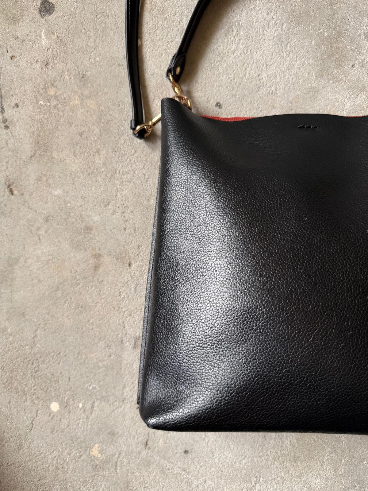 Coach Coach 2Way 22 Mollie Leather Bucket Bag Black Size ONE SIZE - 6 Thumbnail