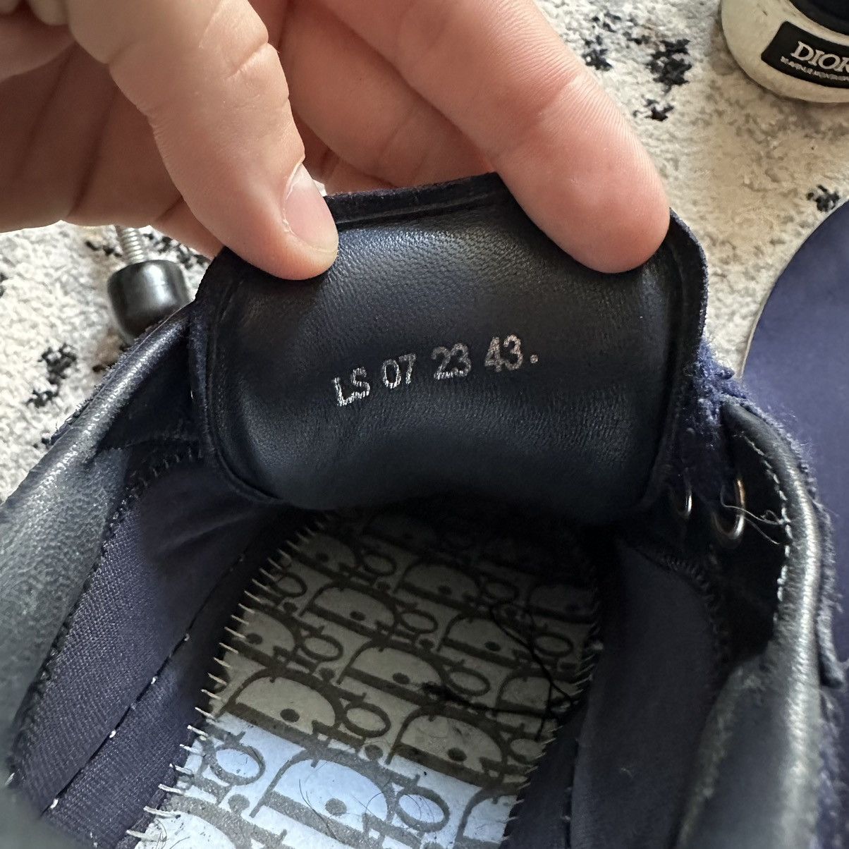 DENIM TEARS × Dior Dior Tears B33 Blue Oblique Denim Peace Sneakers Size US 9.5 / EU 42-43 - 16 Thumbnail