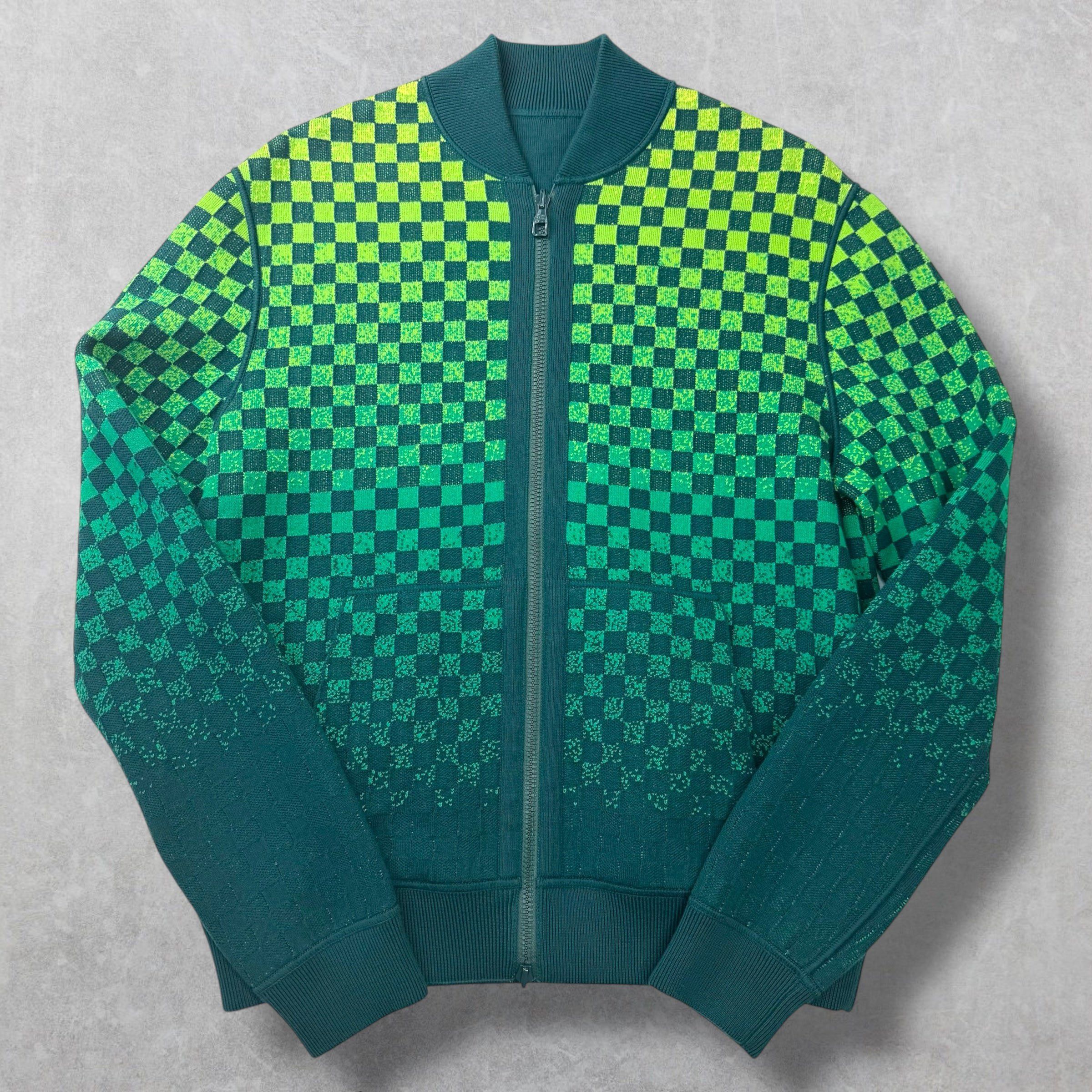 Louis Vuitton Louis Vuitton Damier Gradient Reversible Bomber S Size US S / EU 44-46 / 1 - 1 Thumbnail