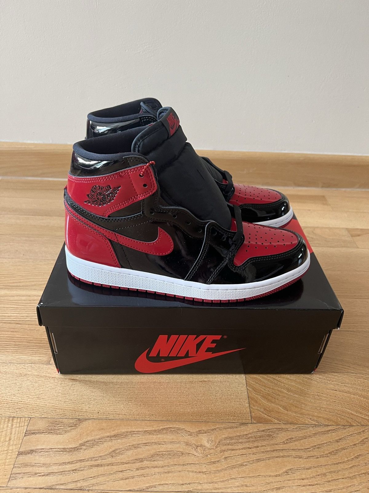 Jordan Brand Jordan Patent bred Size US 9 / EU 42 - 1 Thumbnail