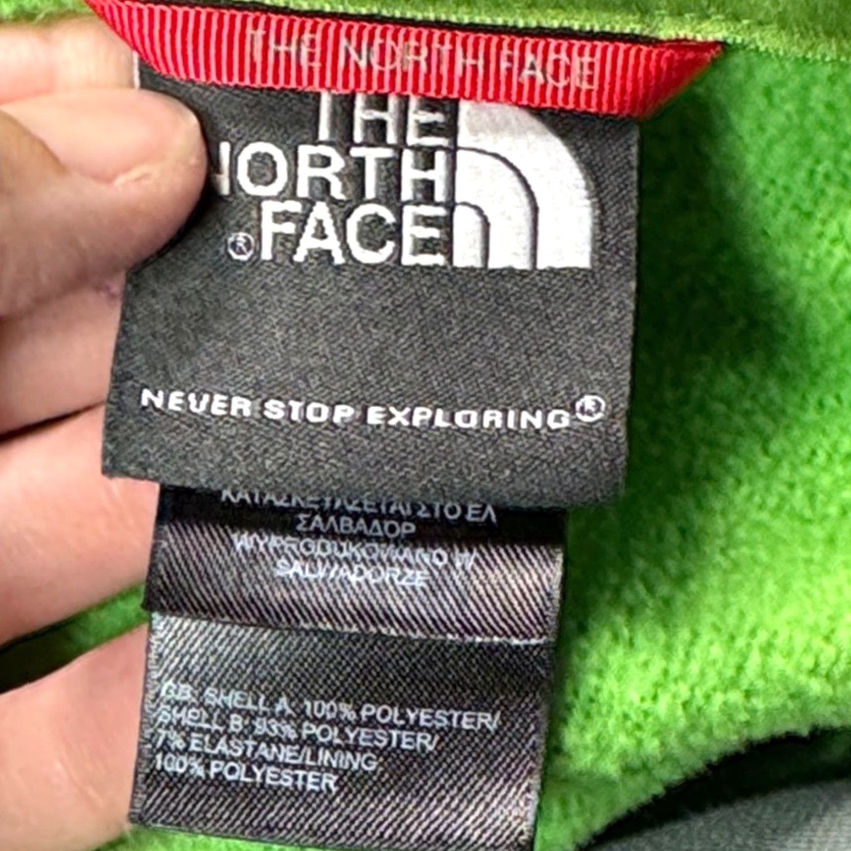 The North Face VINTAGE The North Face Green Full Zip Sweatshirt Hoodie Mens M Regular Chest 21” Pit to Pit 27” Length 32” Sleeve Length Size US M / EU 48-50 / 2 - 7 Thumbnail