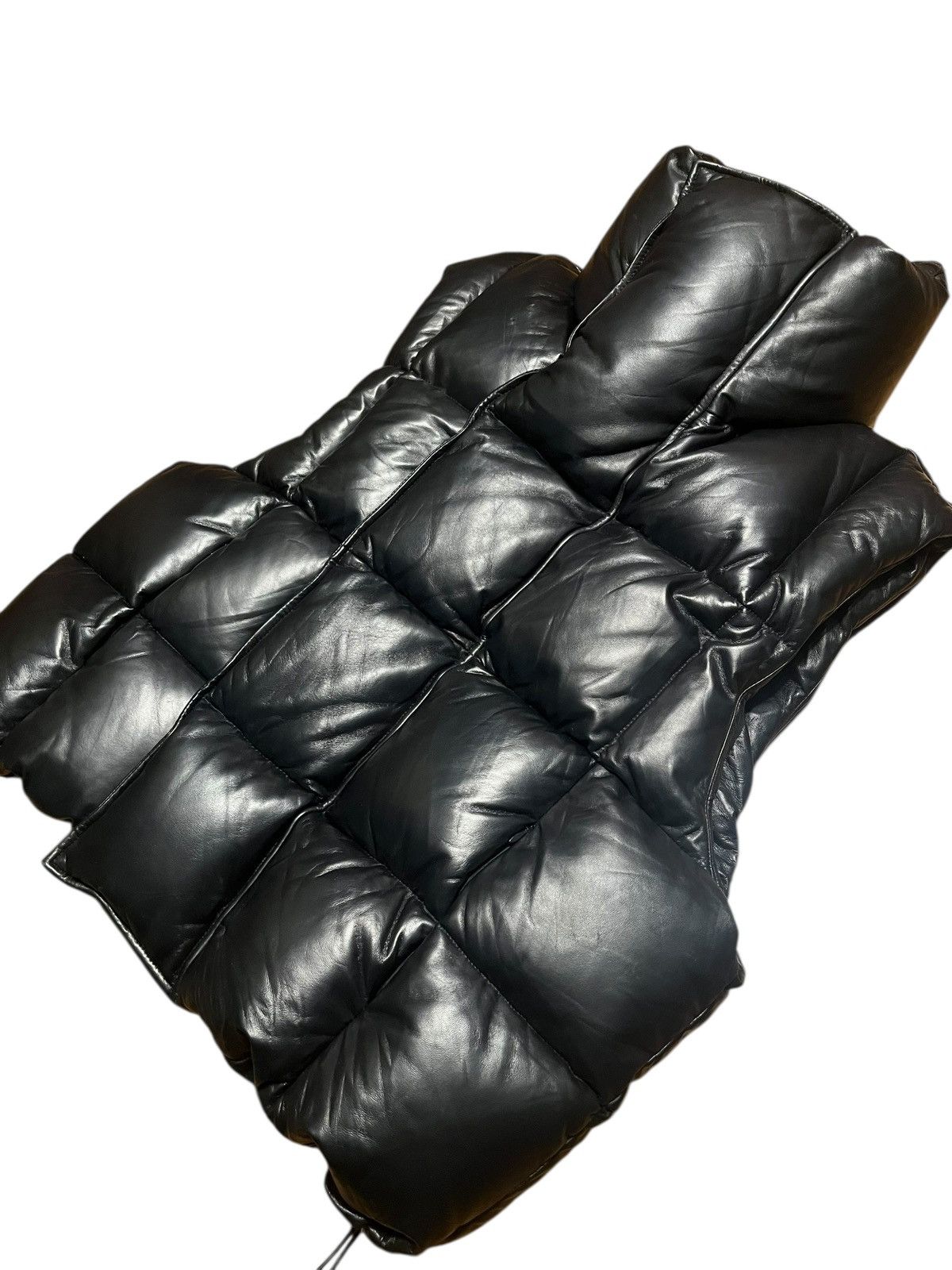 Givenchy Givenchy AW21 Runway Lambskin Leather Puffer Vest Look 5 Size US L / EU 52-54 / 3 - 2 Thumbnail