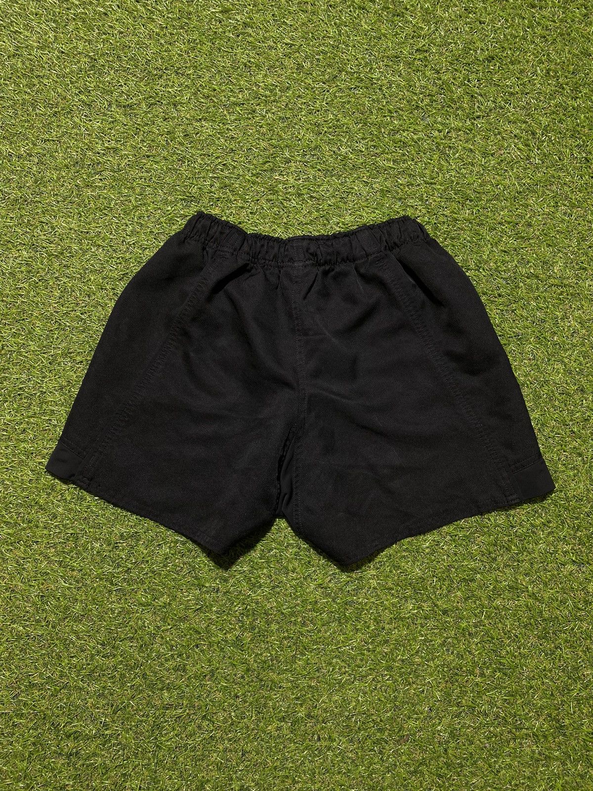 Canterbury of New Zealand Vintage 90s Canterbury shorts sportswear style size 32 Size US 32 / EU 48 - 2 Thumbnail