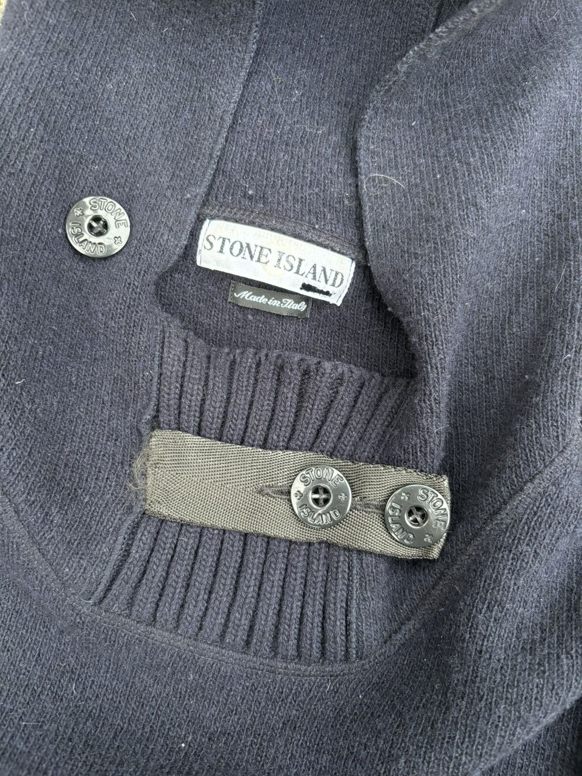 Stone Island Vintage 2003 Stone Island Wool Sweater Size L Size US L / EU 52-54 / 3 - 4 Thumbnail