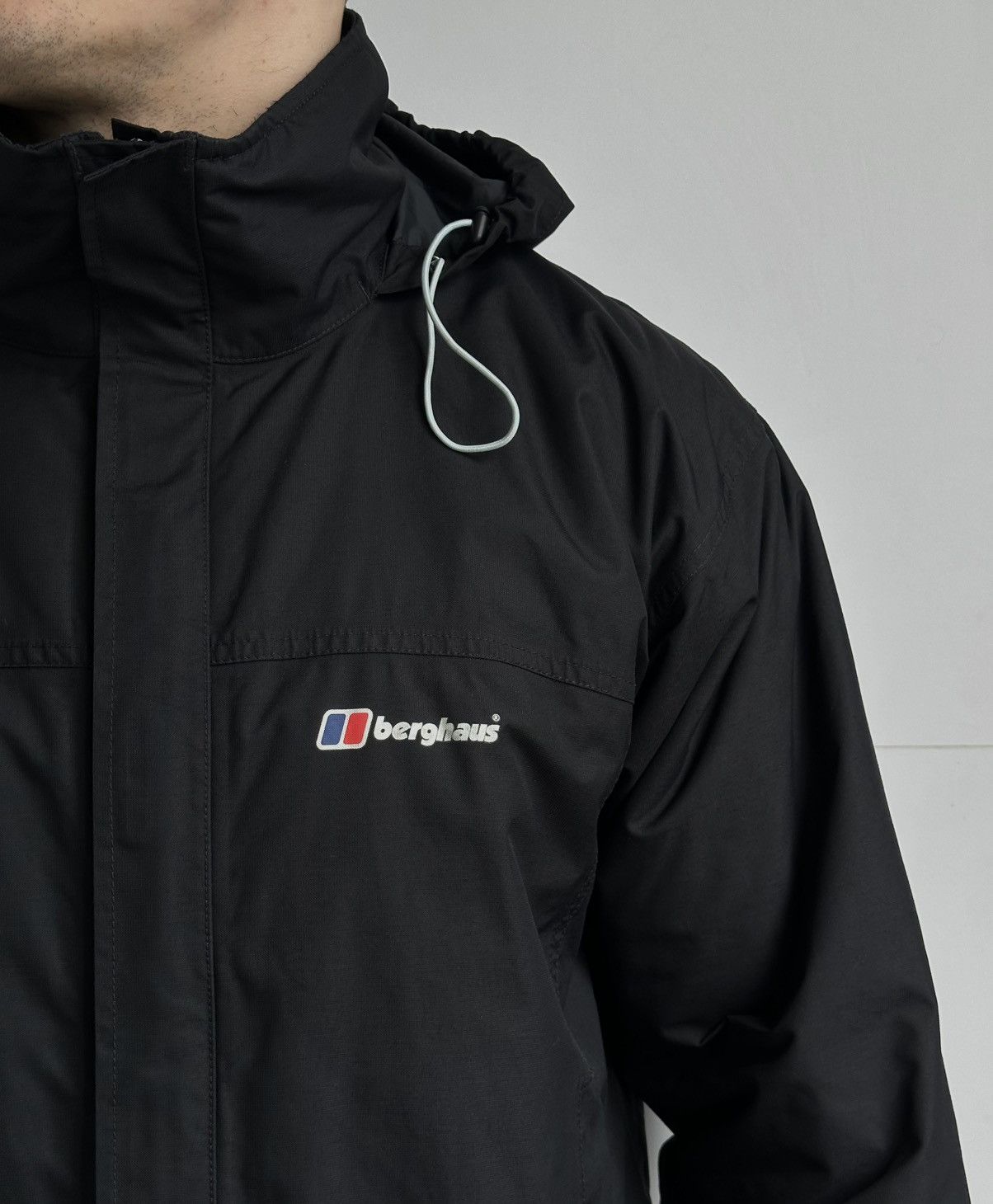 Berghaus Berghaus AQ2 Mens Jacket Black Hooded Waterproof Size L Size US L / EU 52-54 / 3 - 3 Thumbnail