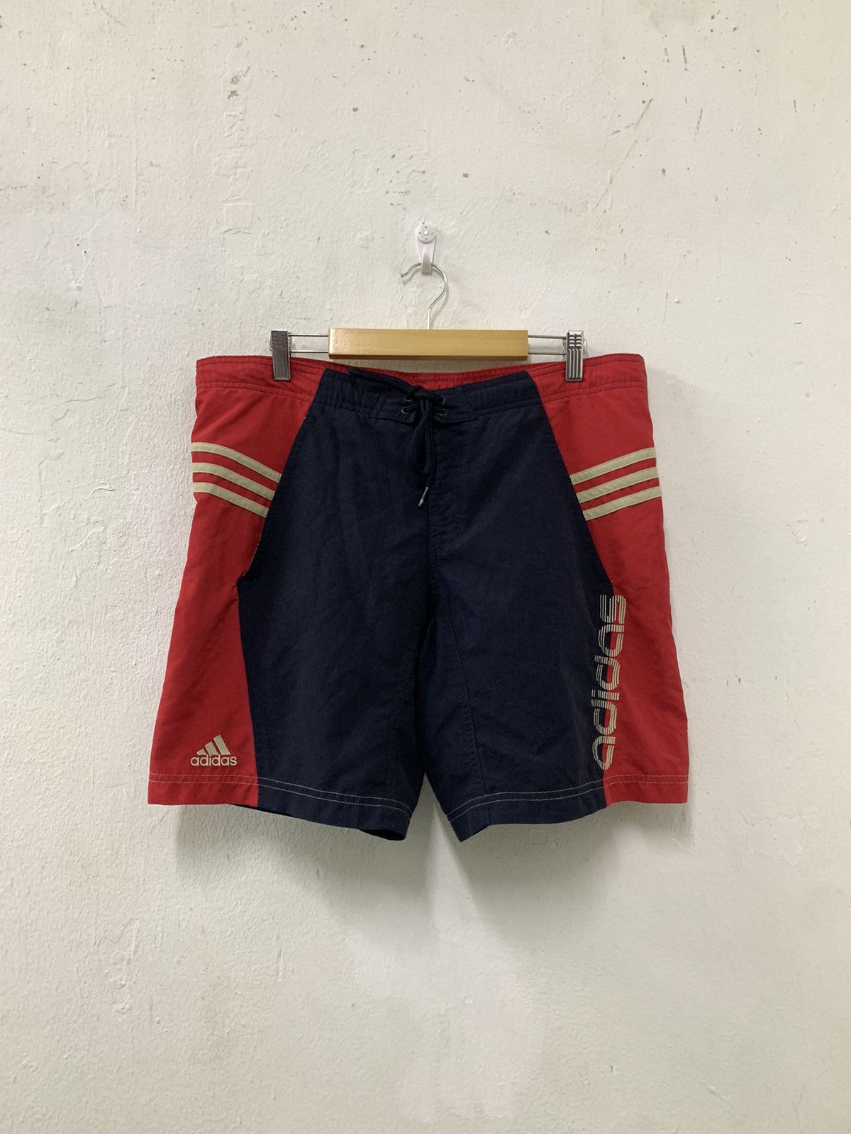 Adidas Adidas Short Beach Pants Size US 34 / EU 50 - 1 Thumbnail