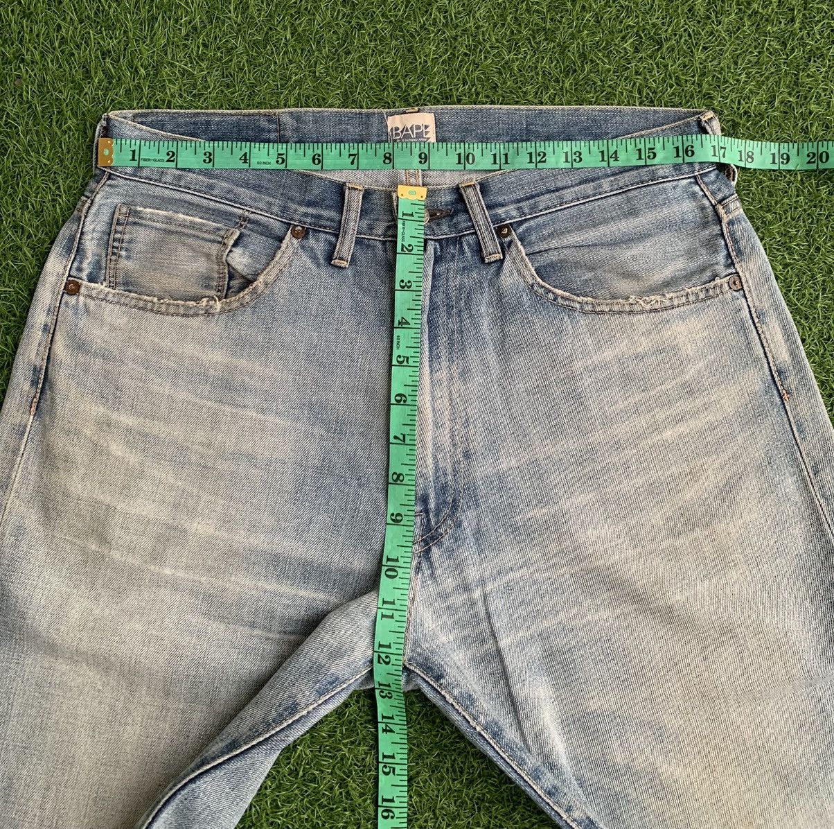 Bape Vintage Bathing Ape Embroidery Back Pocket Jeans Size US 33 - 20 Thumbnail
