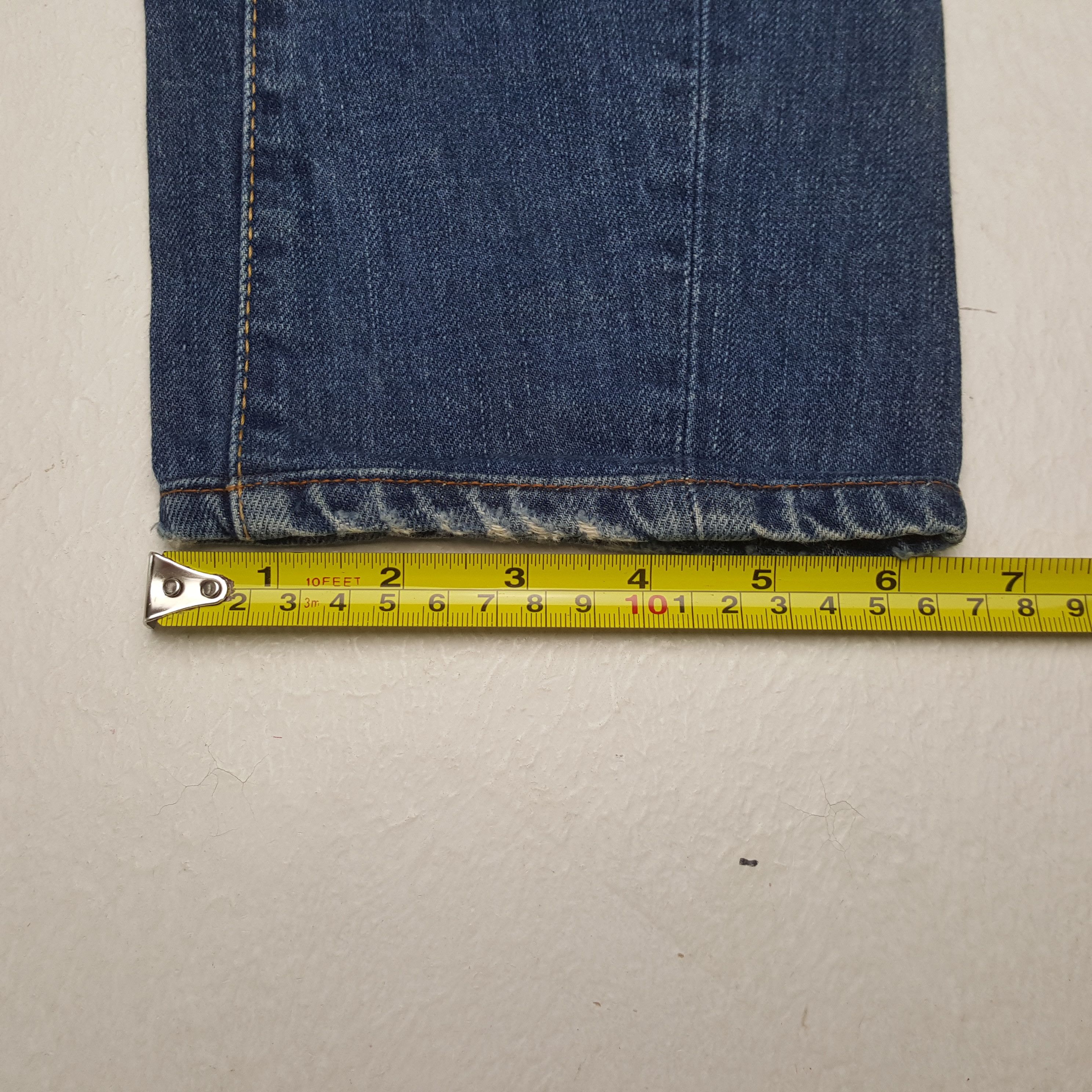 Vintage Dsquared2 Italian Brand Distressed Jeans RR10