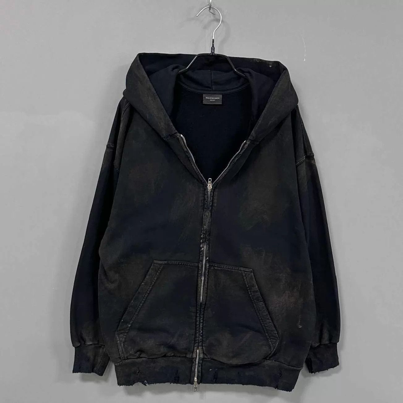 Balenciaga Balenciaga Mud Dyed Distressed Zip Hoodie XS Women Size XS / US 0-2 / IT 36-38 - 1 Thumbnail