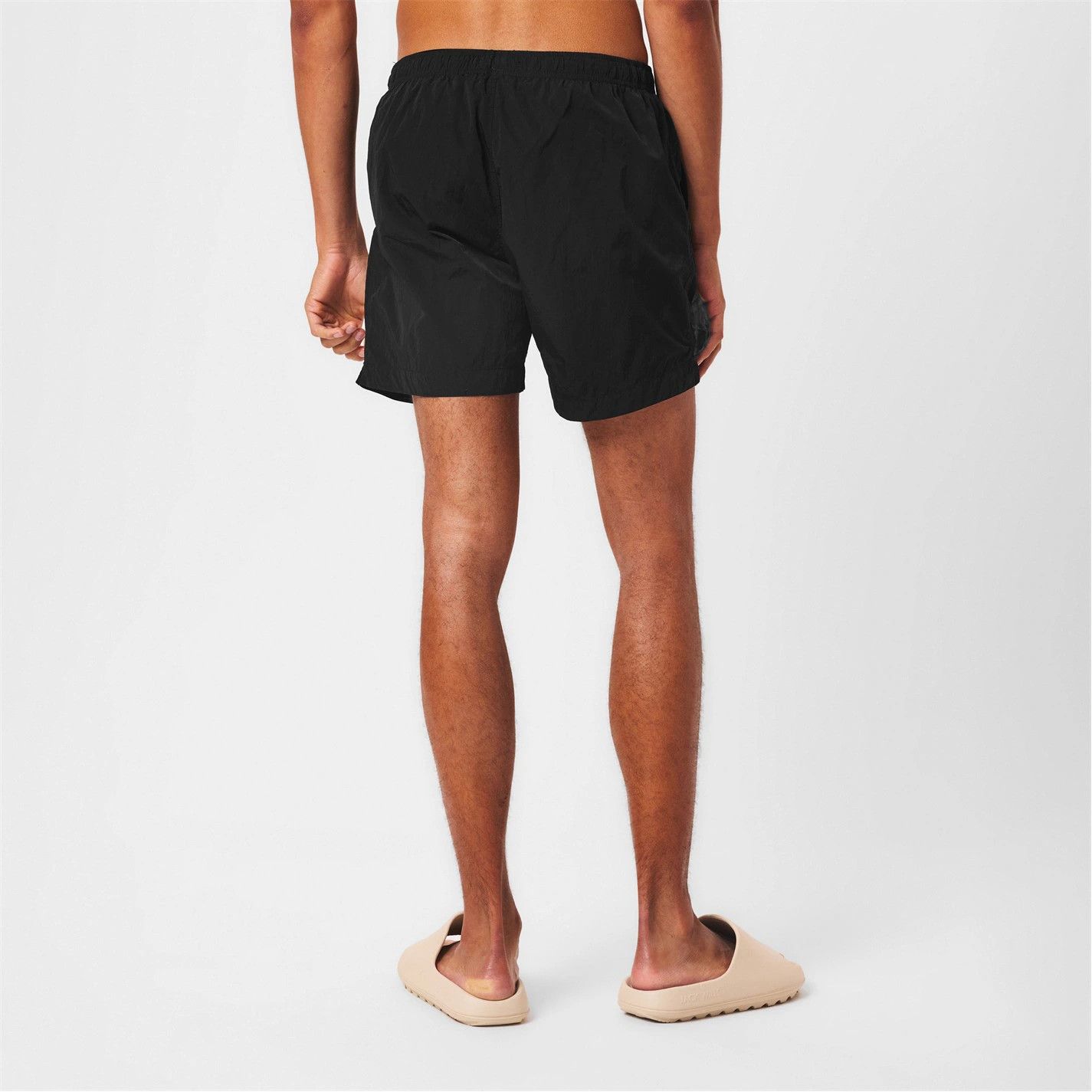 C.P. Company o1g2r1mq0426 Chrome Swim Shorts in Black Size US 30 / EU 46 - 2 Thumbnail