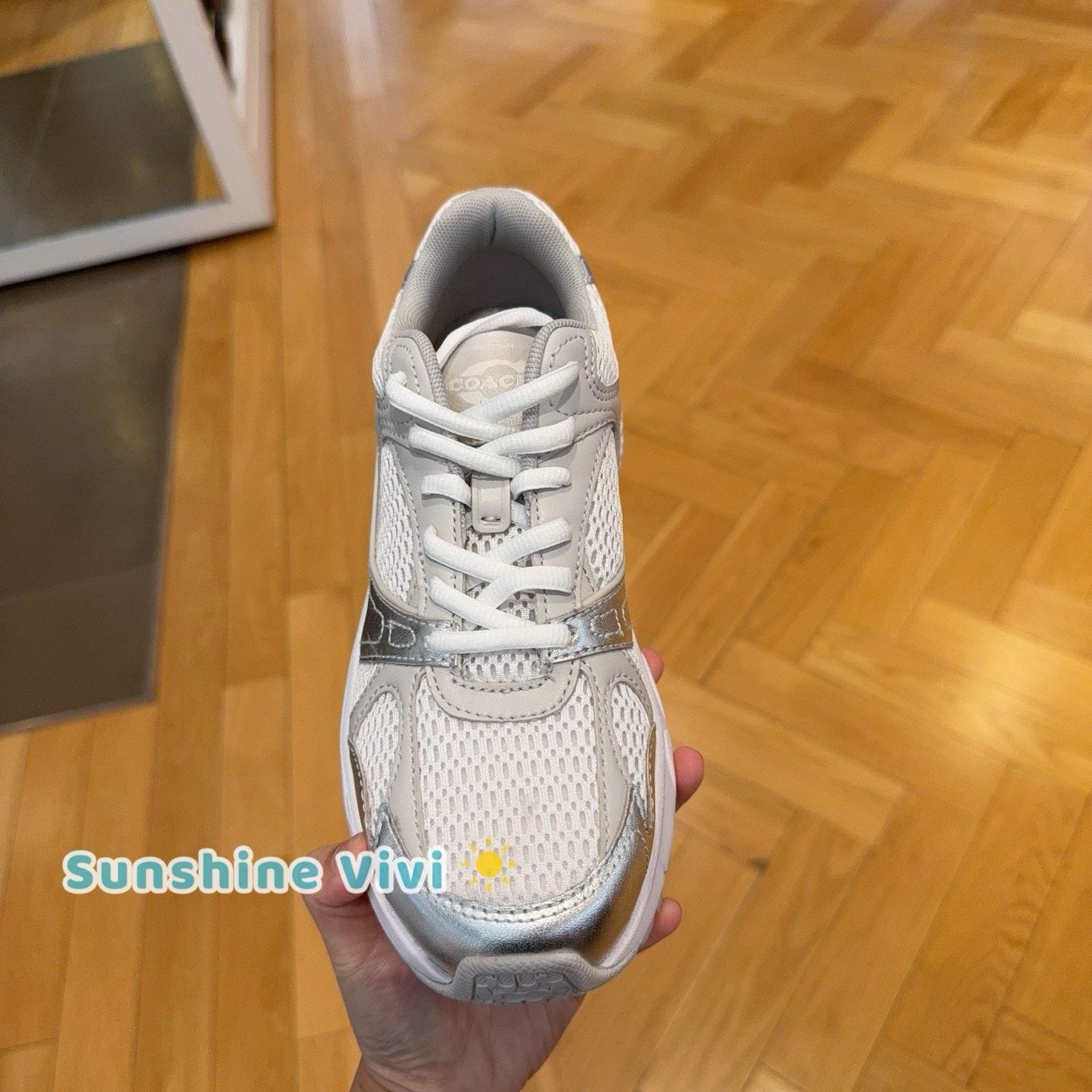 Coach NEW Coach woman's Sport Sneaker Light Grey CAS53 US 8 Size US 8 / IT 38 - 2 Thumbnail