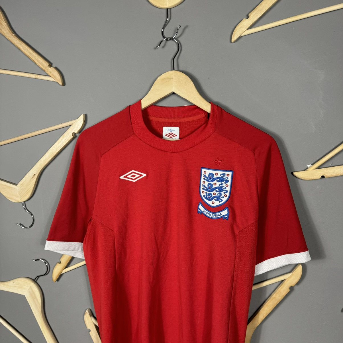 Umbro Umbro England 2010 South Africa Soccer Jersey Size US S / EU 44-46 / 1 - 4 Thumbnail