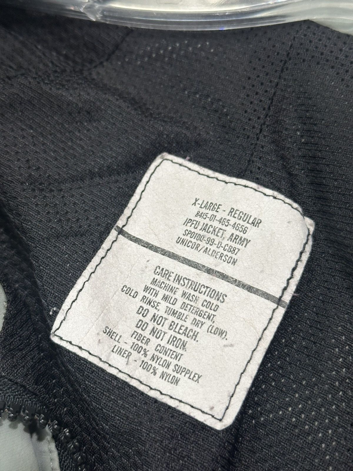 Vintage 90s US ARMY IPFU Jacket “Improved Physical Fitness Uniform” Size US XL / EU 56 / 4 - 7 Thumbnail