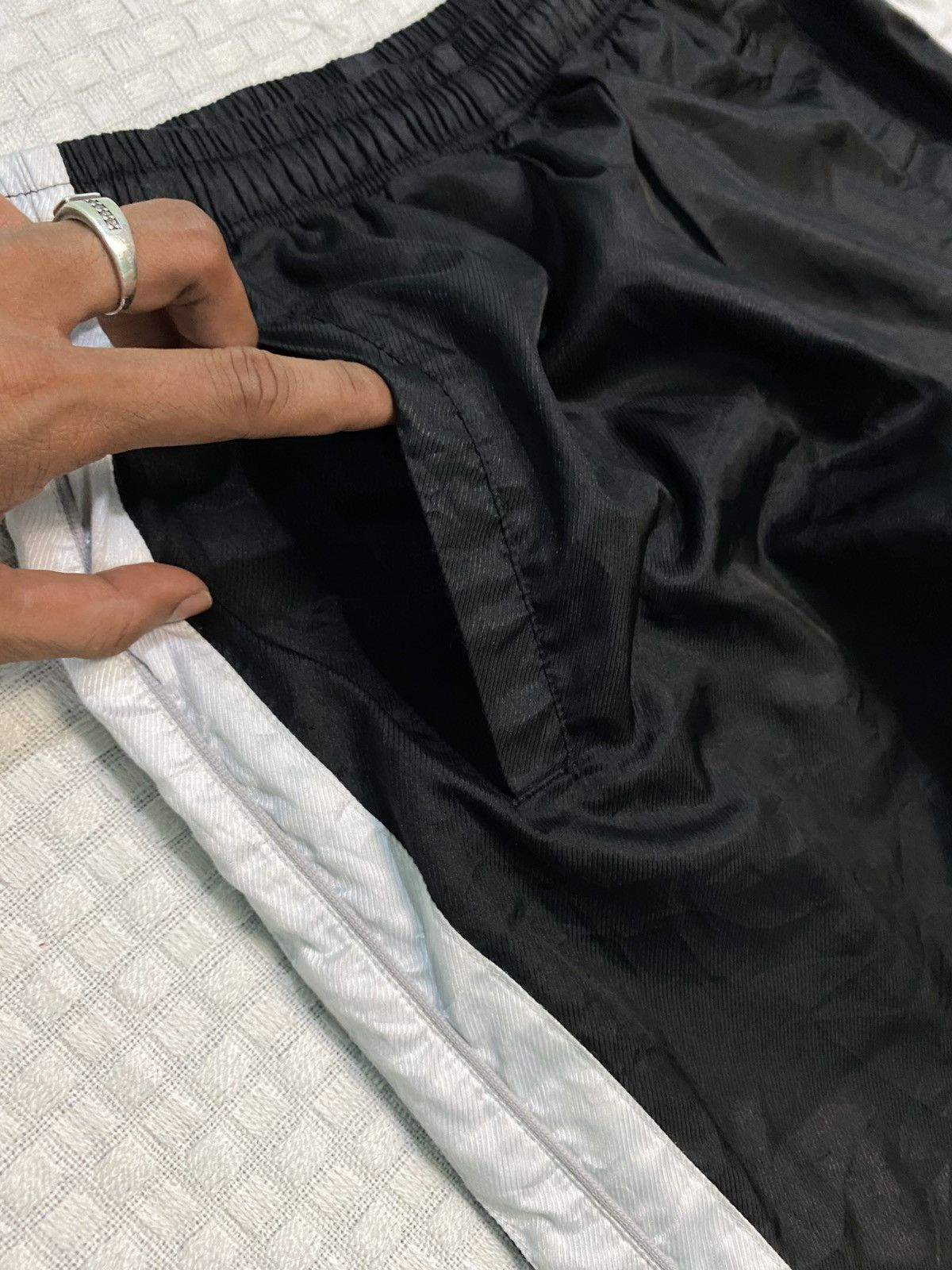 Carhartt Wip × Nike 💥 VINTAGE NIKE 90S BAGGY WIDE LEG SWOOSH TRACK PANTS Y2K Size US 26 / EU 42 - 5 Thumbnail