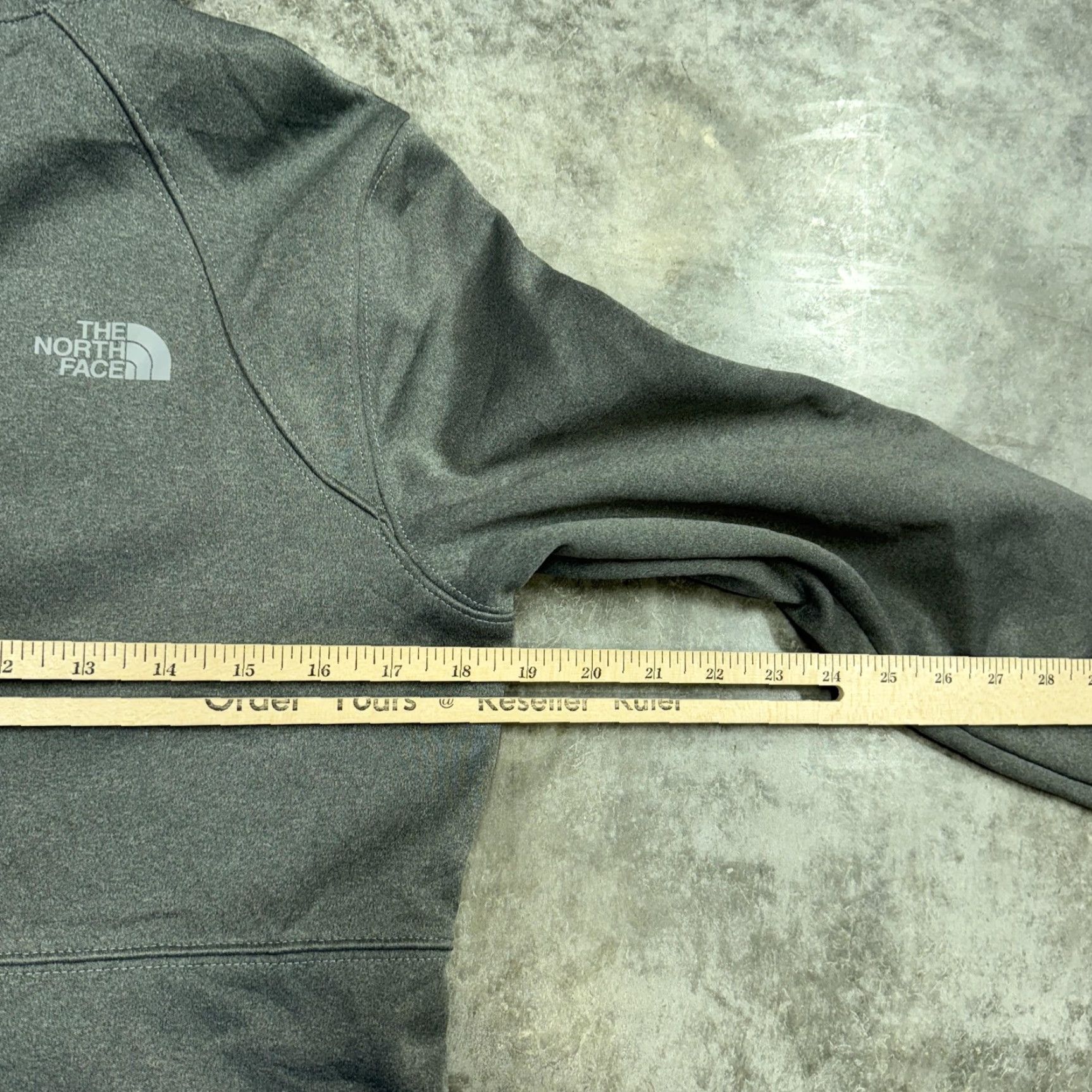 The North Face The North Face Jacket Womens S Gray WindWall Hooded Softshell Zip Pockets Size S / US 4 / IT 40 - 6 Thumbnail