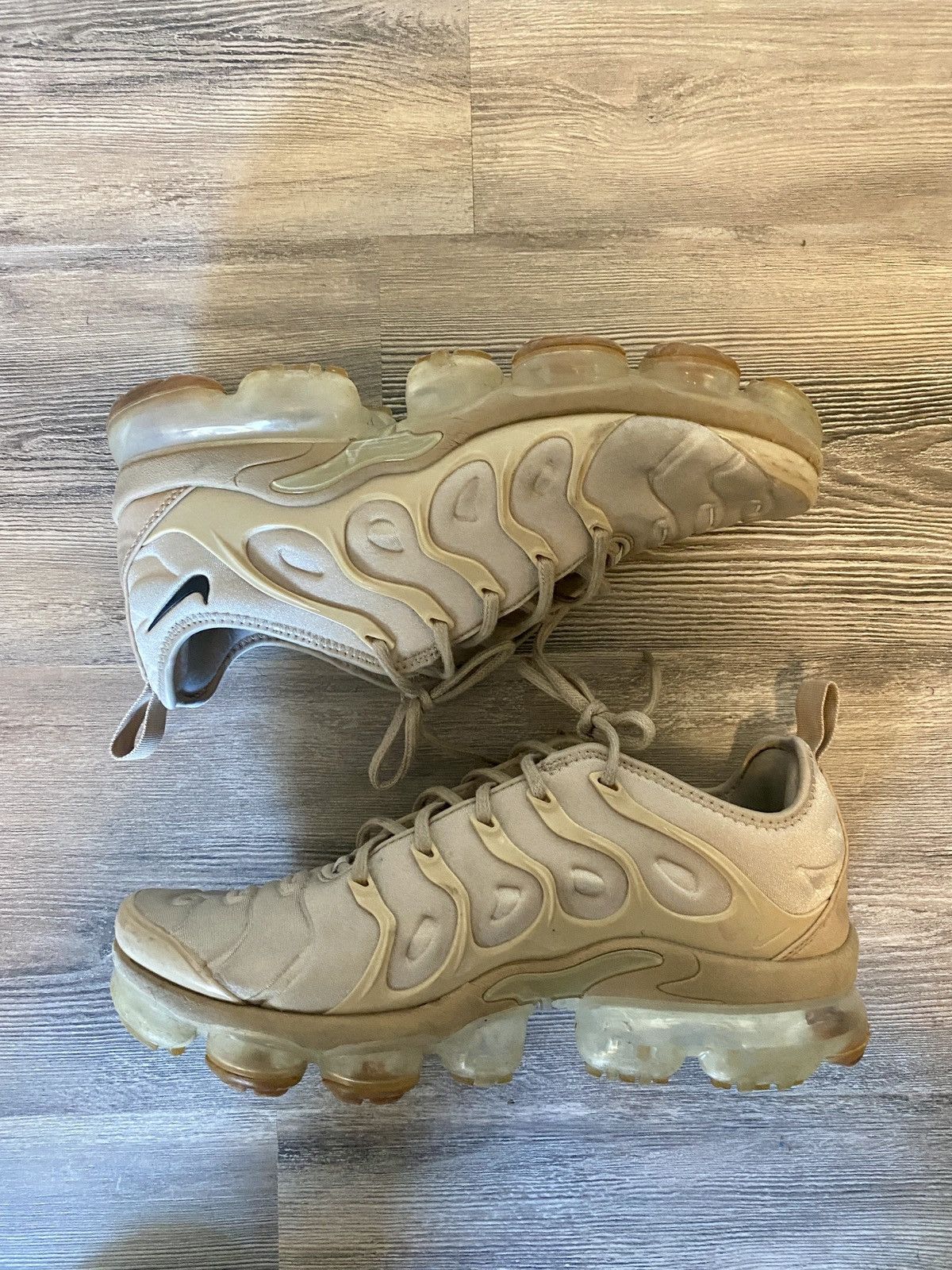 Nike Nike Air VaporMax Plus String Beige Size US 8.5 / EU 41-42 - 1 Thumbnail
