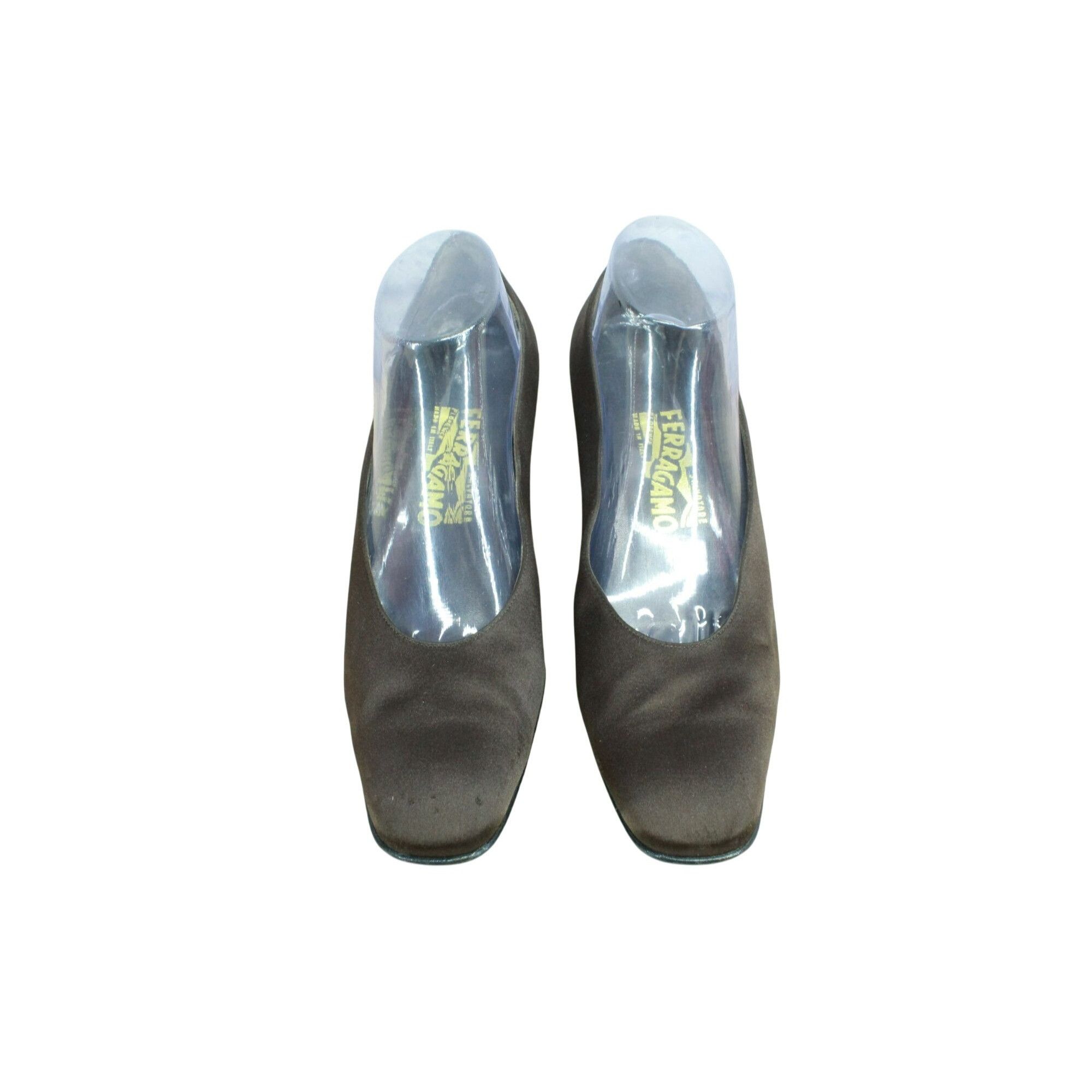 Salvatore Ferragamo Salvatore Ferragamo Women's Block Heel Pumps 8.5 Size US 8.5 / IT 38.5 - 4 Thumbnail