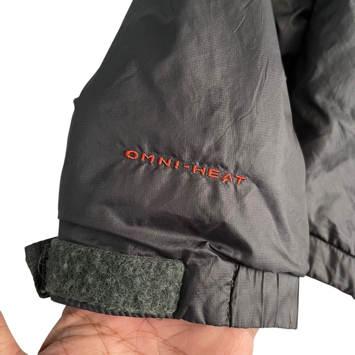 Columbia Vintage Columbia Omni-Tech Hood Windbreaker/Raincoat L Size US L / EU 52-54 / 3 - 19 Thumbnail
