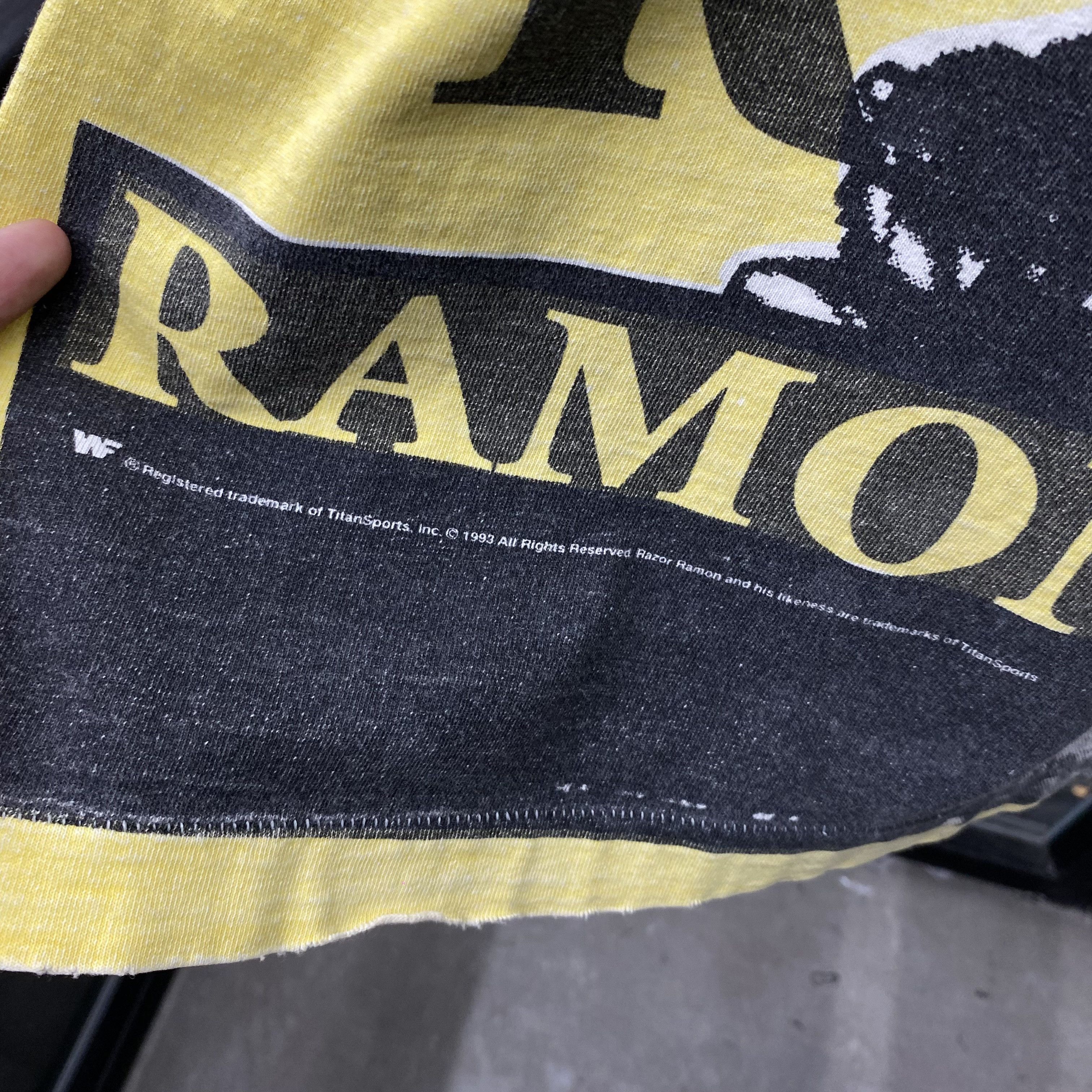 WWF RAZOR RAMON Rare WWF Vintage 1993 All Overprint Shirt Size US L / EU 52-54 / 3 - 3 Thumbnail